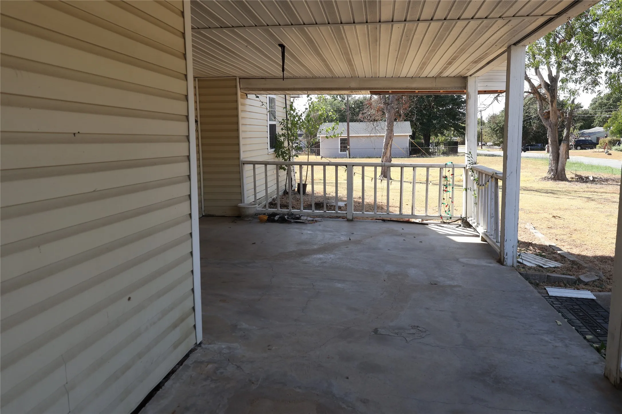 Single Family Residence For Sale in Dallas County , 1712 Potter Lane, Mesquite, Texas 75149, 4 Bedroom, 3 Bathroom, Garage spaces, 2,780 Sqft, built in 1942, mls#21396346, Real Estate Agent in Mesquite, Homes For Sale in Dallas county, Homes For Sale in Mesquite, Realtor in Mesquite Texas, Real Estate Brokerage Independent Realty Texas, Luminita Cordes Realtor
