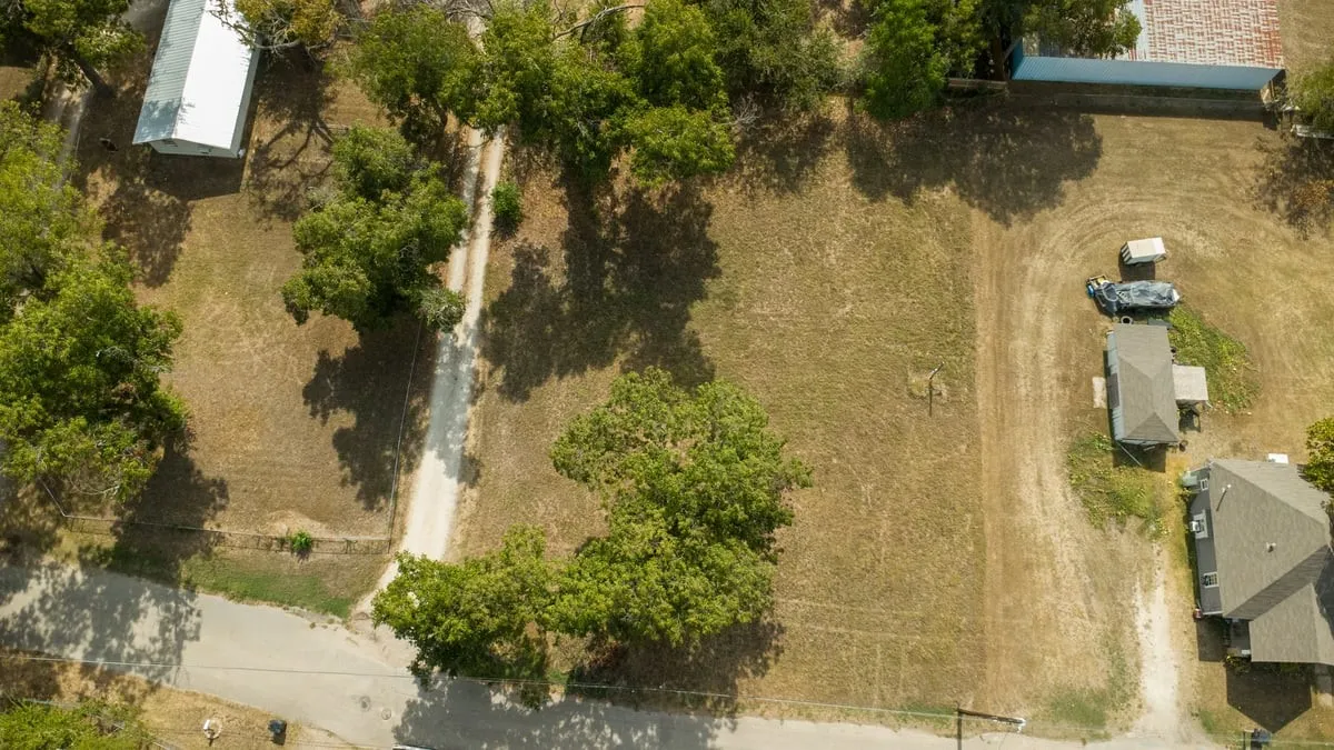 Unimproved Land For Sale in Johnson County , 128 Columbia Street, Cleburne, Texas 76031, 0, 0, Garage spaces, 0 Sqft, built in 0, mls#21398383, Real Estate Agent in Cleburne, Homes For Sale in Johnson county, Homes For Sale in Cleburne, Realtor in Cleburne Texas, Real Estate Brokerage Independent Realty Texas, Luminita Cordes Realtor