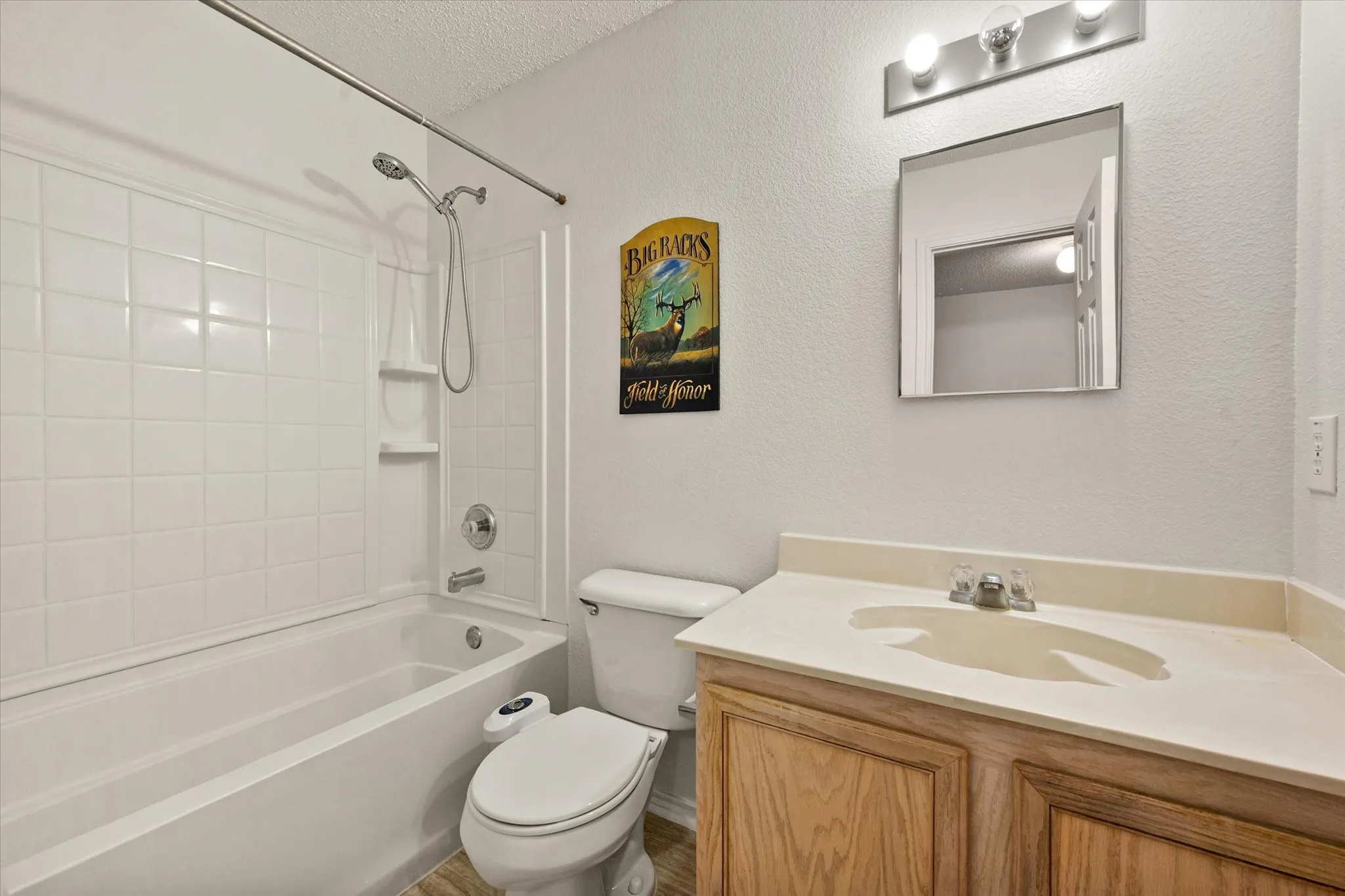 Single Family Residence For Rent in Tarrant County , 511 Travis Ranch Trail, Arlington, Texas 76002, 4 Bedroom, 2 Bathroom, 2 Garage spaces, 3,994 Sqft, built in 2005, mls#21399331, Real Estate Agent in Arlington, Homes For Rent in Tarrant county, Homes For Rent in Arlington, Realtor in Arlington Texas, Real Estate Brokerage Independent Realty Texas, Luminita Cordes Realtor