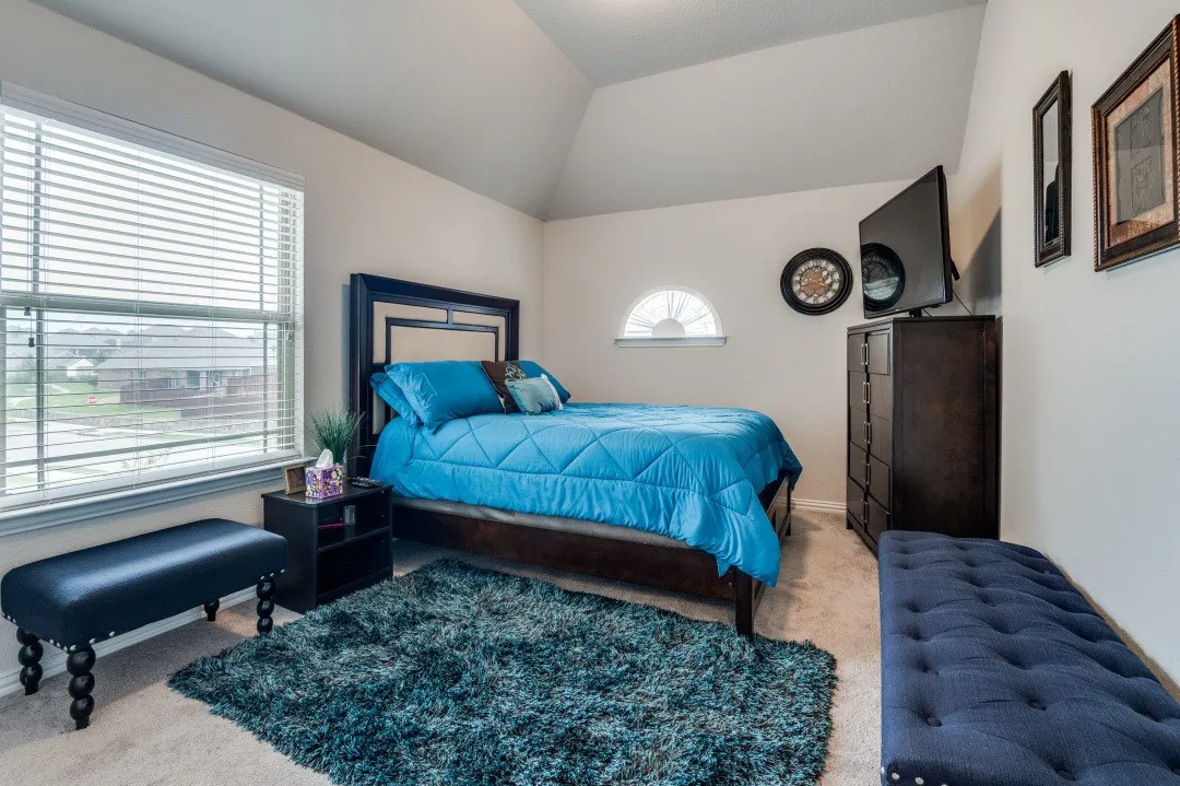 Single Family Residence For Sale in Ellis County , 249 Noble Nest Drive, Midlothian, Texas 76065, 5 Bedroom, 4 Bathroom, 2 Garage spaces, 3,276 Sqft, built in 2018, mls#21398346, Real Estate Agent in Midlothian, Homes For Sale in Ellis county, Homes For Sale in Midlothian, Realtor in Midlothian Texas, Real Estate Brokerage Independent Realty Texas, Luminita Cordes Realtor