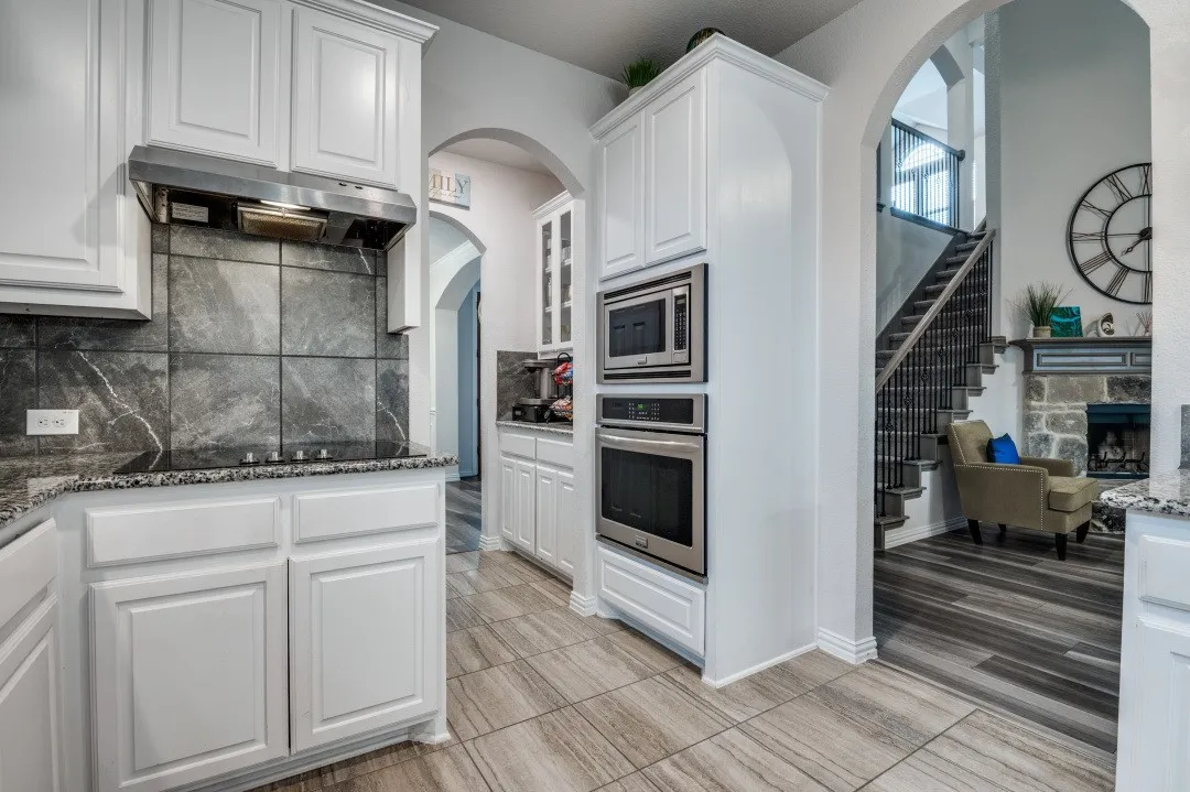 Single Family Residence For Sale in Ellis County , 249 Noble Nest Drive, Midlothian, Texas 76065, 5 Bedroom, 4 Bathroom, 2 Garage spaces, 3,276 Sqft, built in 2018, mls#21398346, Real Estate Agent in Midlothian, Homes For Sale in Ellis county, Homes For Sale in Midlothian, Realtor in Midlothian Texas, Real Estate Brokerage Independent Realty Texas, Luminita Cordes Realtor
