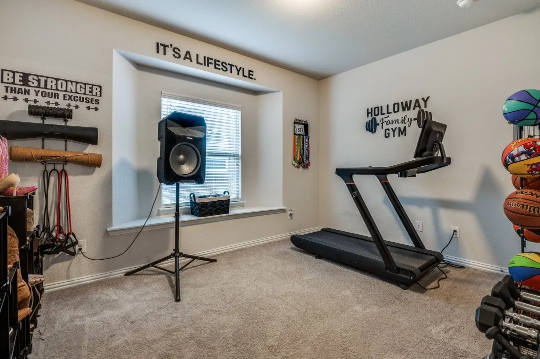 Single Family Residence For Sale in Ellis County , 249 Noble Nest Drive, Midlothian, Texas 76065, 5 Bedroom, 4 Bathroom, 2 Garage spaces, 3,276 Sqft, built in 2018, mls#21398346, Real Estate Agent in Midlothian, Homes For Sale in Ellis county, Homes For Sale in Midlothian, Realtor in Midlothian Texas, Real Estate Brokerage Independent Realty Texas, Luminita Cordes Realtor