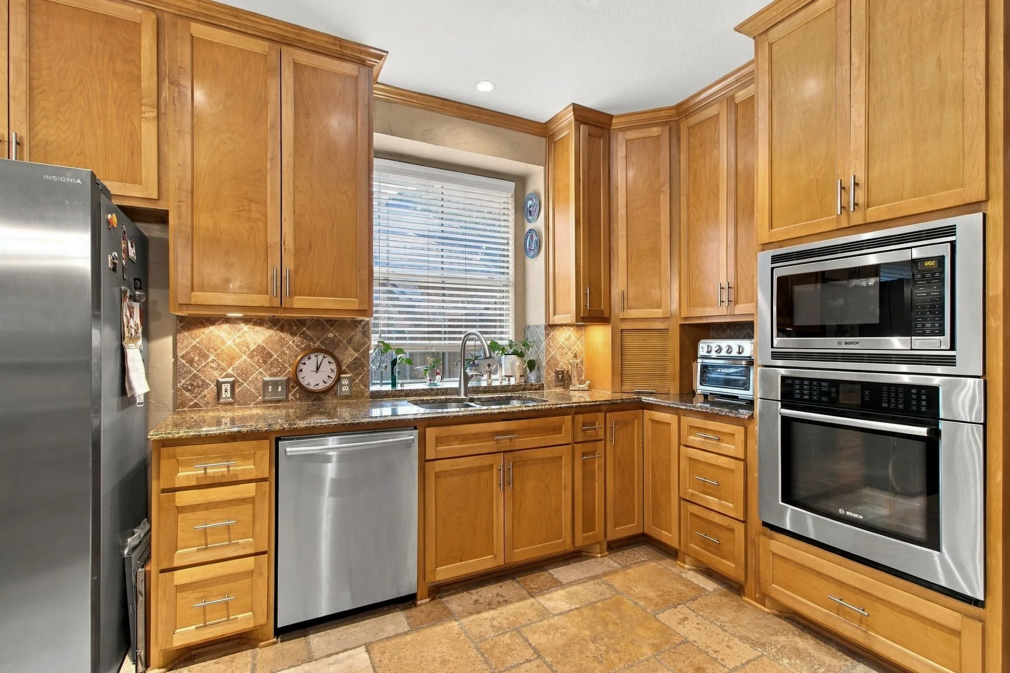 Single Family Residence For Sale in Collin County , 816 Rolling Meadows Court, Allen, Texas 75013, 4 Bedroom, 3 Bathroom, 2 Garage spaces, 2,732 Sqft, built in 1994, mls#21399344, Real Estate Agent in Allen, Homes For Sale in Collin county, Homes For Sale in Allen, Realtor in Allen Texas, Real Estate Brokerage Independent Realty Texas, Luminita Cordes Realtor
