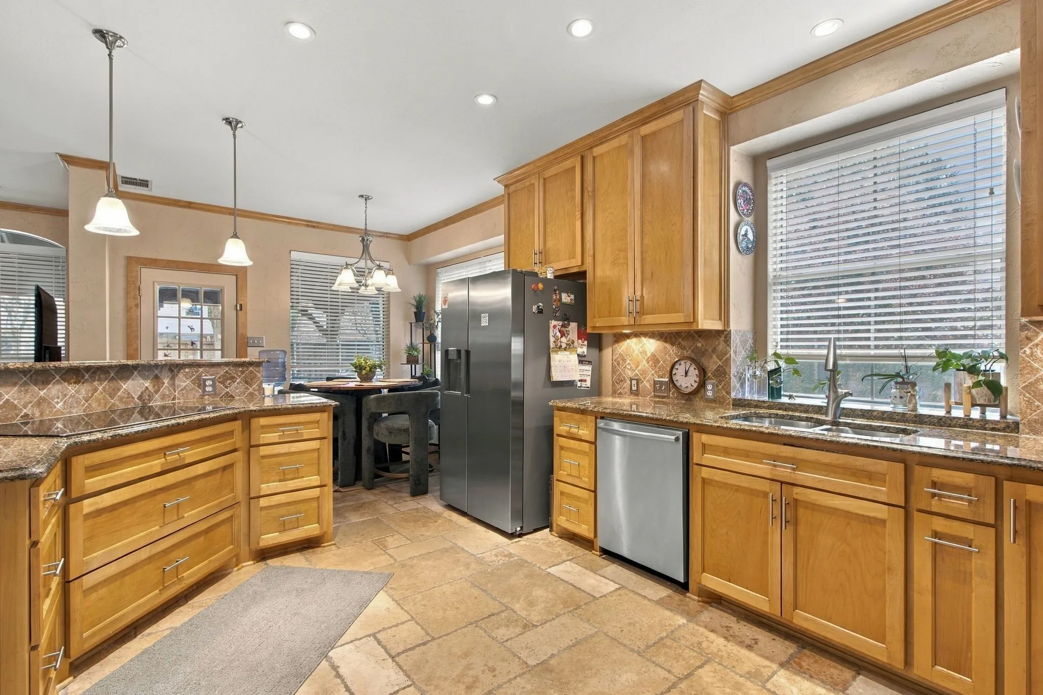 Single Family Residence For Sale in Collin County , 816 Rolling Meadows Court, Allen, Texas 75013, 4 Bedroom, 3 Bathroom, 2 Garage spaces, 2,732 Sqft, built in 1994, mls#21399344, Real Estate Agent in Allen, Homes For Sale in Collin county, Homes For Sale in Allen, Realtor in Allen Texas, Real Estate Brokerage Independent Realty Texas, Luminita Cordes Realtor