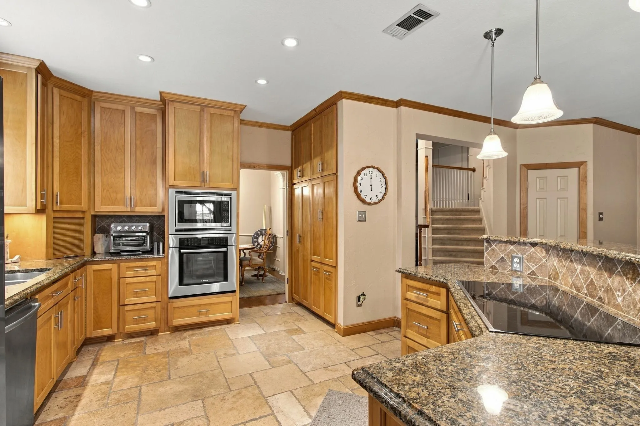 Single Family Residence For Sale in Collin County , 816 Rolling Meadows Court, Allen, Texas 75013, 4 Bedroom, 3 Bathroom, 2 Garage spaces, 2,732 Sqft, built in 1994, mls#21399344, Real Estate Agent in Allen, Homes For Sale in Collin county, Homes For Sale in Allen, Realtor in Allen Texas, Real Estate Brokerage Independent Realty Texas, Luminita Cordes Realtor