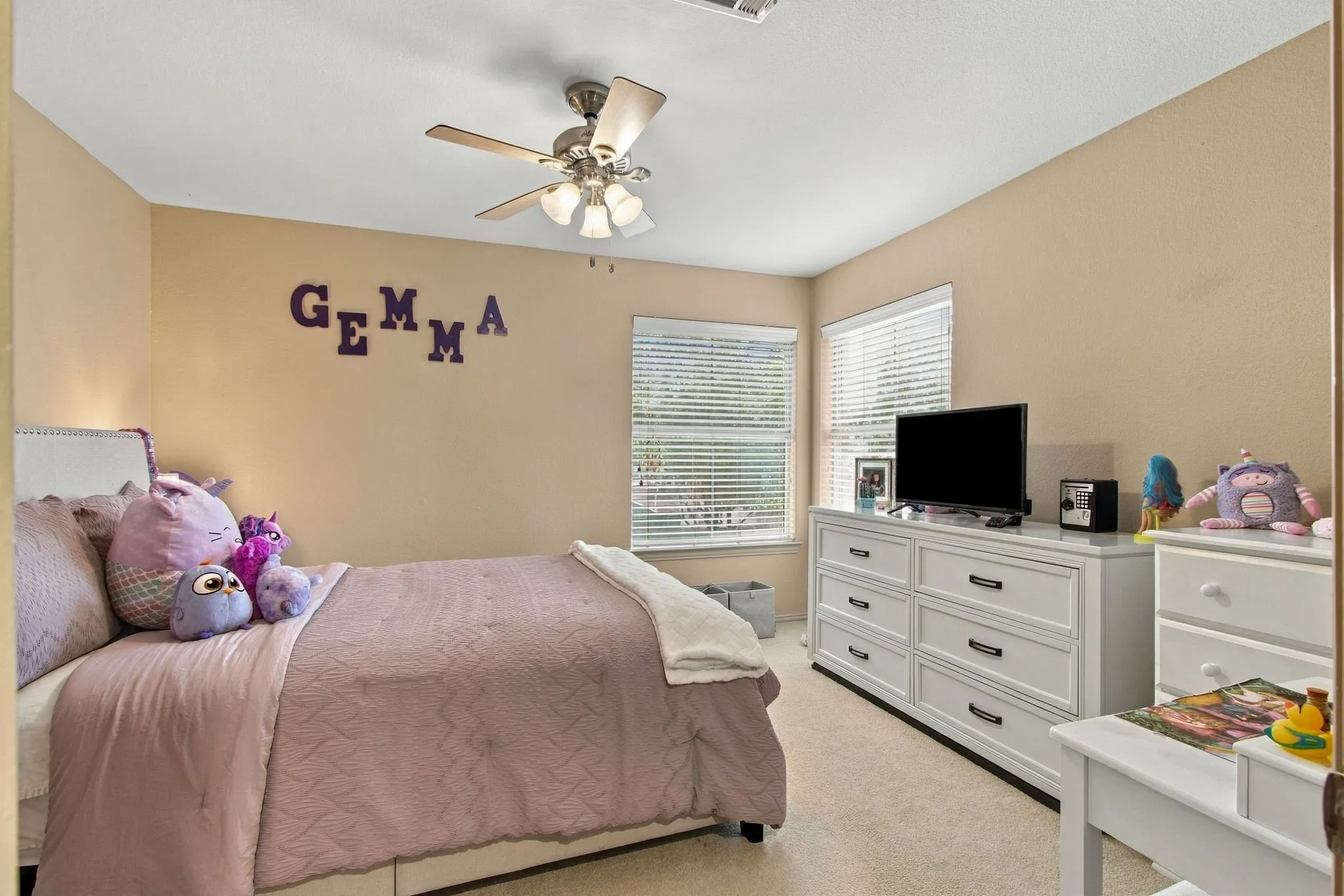 Single Family Residence For Sale in Collin County , 816 Rolling Meadows Court, Allen, Texas 75013, 4 Bedroom, 3 Bathroom, 2 Garage spaces, 2,732 Sqft, built in 1994, mls#21399344, Real Estate Agent in Allen, Homes For Sale in Collin county, Homes For Sale in Allen, Realtor in Allen Texas, Real Estate Brokerage Independent Realty Texas, Luminita Cordes Realtor