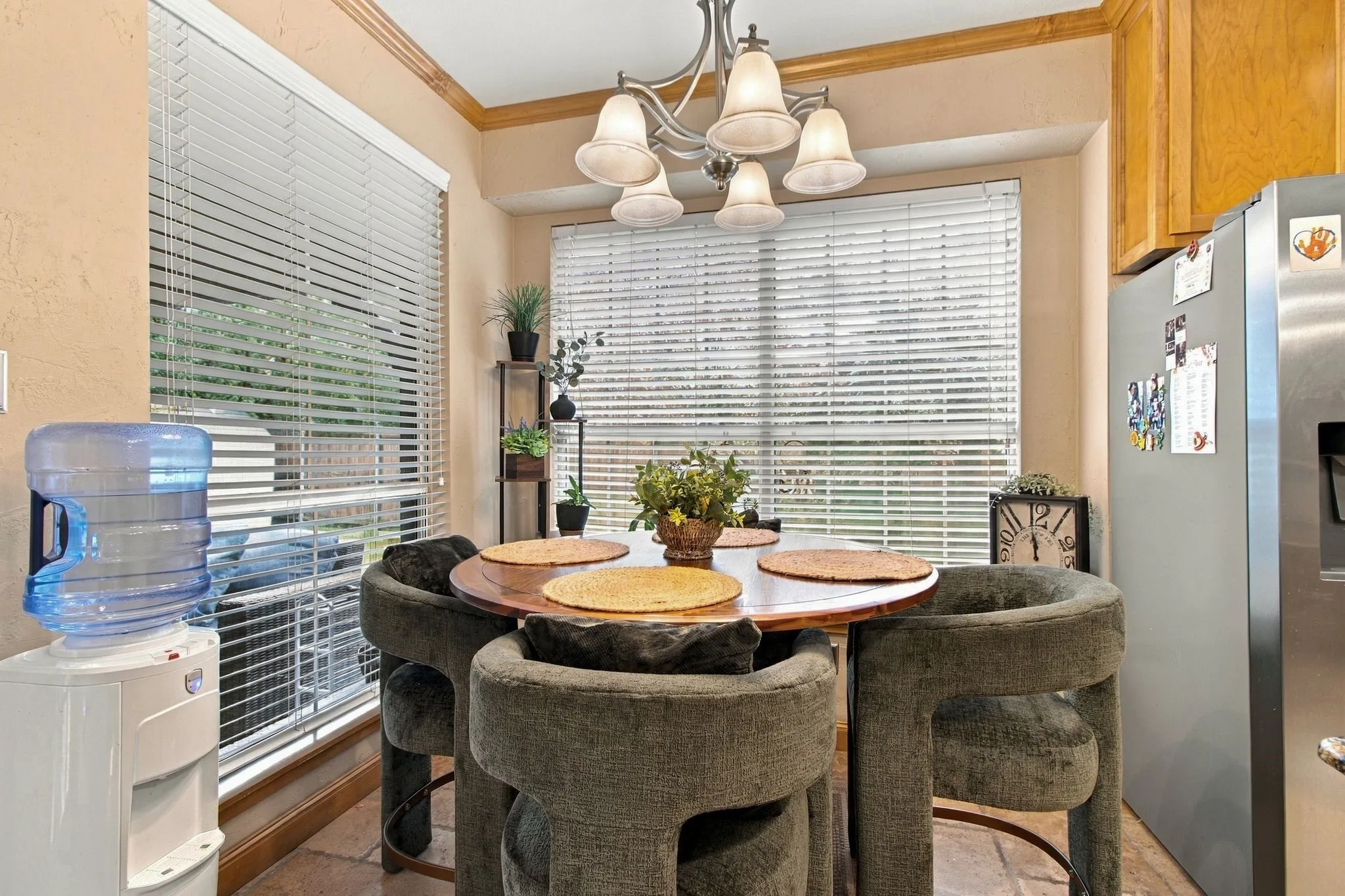 Single Family Residence For Sale in Collin County , 816 Rolling Meadows Court, Allen, Texas 75013, 4 Bedroom, 3 Bathroom, 2 Garage spaces, 2,732 Sqft, built in 1994, mls#21399344, Real Estate Agent in Allen, Homes For Sale in Collin county, Homes For Sale in Allen, Realtor in Allen Texas, Real Estate Brokerage Independent Realty Texas, Luminita Cordes Realtor