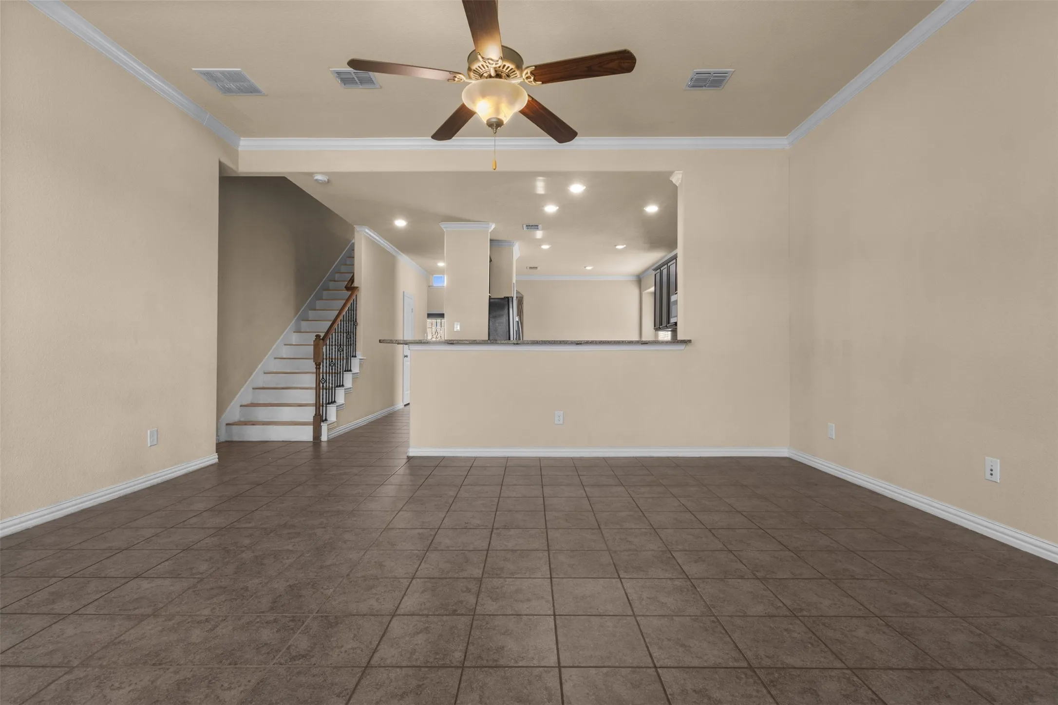 Single Family Residence For Rent in Collin County , 820 Osage Drive, Mc Kinney, Texas 75071, 4 Bedroom, 3 Bathroom, 2 Garage spaces, 2,415 Sqft, built in 2015, mls#21399346, Real Estate Agent in Mc Kinney, Homes For Rent in Collin county, Homes For Rent in Mc Kinney, Realtor in Mc Kinney Texas, Real Estate Brokerage Independent Realty Texas, Luminita Cordes Realtor