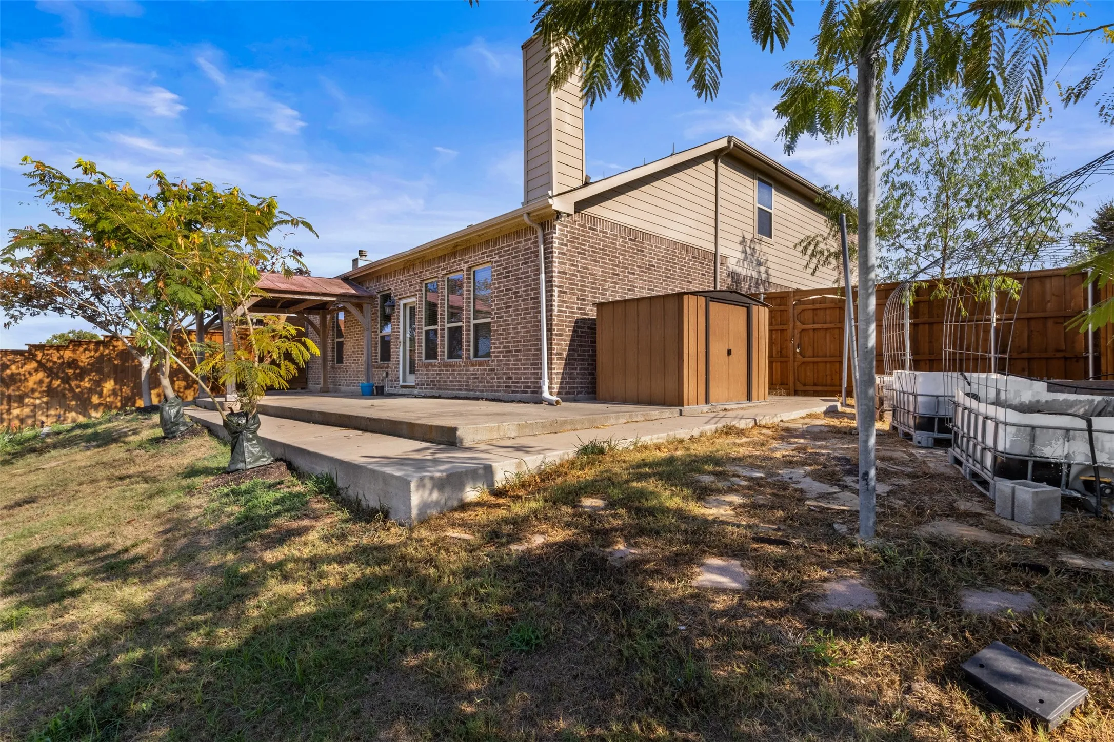 Single Family Residence For Rent in Collin County , 820 Osage Drive, Mc Kinney, Texas 75071, 4 Bedroom, 3 Bathroom, 2 Garage spaces, 2,415 Sqft, built in 2015, mls#21399346, Real Estate Agent in Mc Kinney, Homes For Rent in Collin county, Homes For Rent in Mc Kinney, Realtor in Mc Kinney Texas, Real Estate Brokerage Independent Realty Texas, Luminita Cordes Realtor