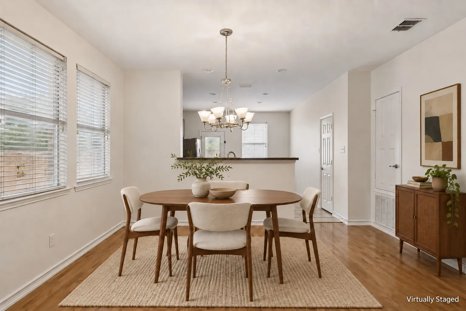 Single Family Residence For Rent in Collin County , 6508 Courtyards Drive, Mc Kinney, Texas 75072, 3 Bedroom, 2 Bathroom, 2 Garage spaces, 1,781 Sqft, built in 2001, mls#21388738, Real Estate Agent in Mc Kinney, Homes For Rent in Collin county, Homes For Rent in Mc Kinney, Realtor in Mc Kinney Texas, Real Estate Brokerage Independent Realty Texas, Luminita Cordes Realtor