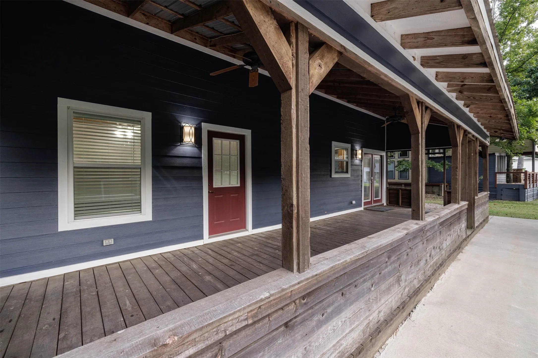 Single Family Residence For Sale in Franklin (TX) County , 310 Cypress Creek Drive, Mount Vernon, Texas 75457, 3 Bedroom, 2 Bathroom, Garage spaces, 1,529 Sqft, built in 1999, mls#21399351, Real Estate Agent in Mount Vernon, Homes For Sale in Franklin (TX) county, Homes For Sale in Mount Vernon, Realtor in Mount Vernon Texas, Real Estate Brokerage Independent Realty Texas, Luminita Cordes Realtor
