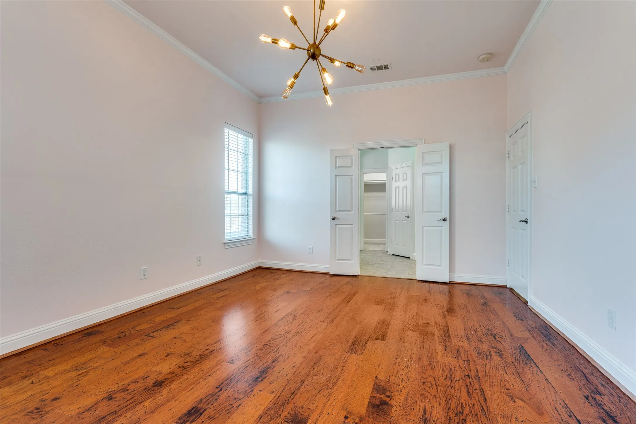 Townhouse For Rent in Collin County , 4667 Edith Street, Plano, Texas 75024, 3 Bedroom, 3 Bathroom, 2 Garage spaces, 2,319 Sqft, built in 2007, mls#21398694, Real Estate Agent in Plano, Homes For Rent in Collin county, Homes For Rent in Plano, Realtor in Plano Texas, Real Estate Brokerage Independent Realty Texas, Luminita Cordes Realtor