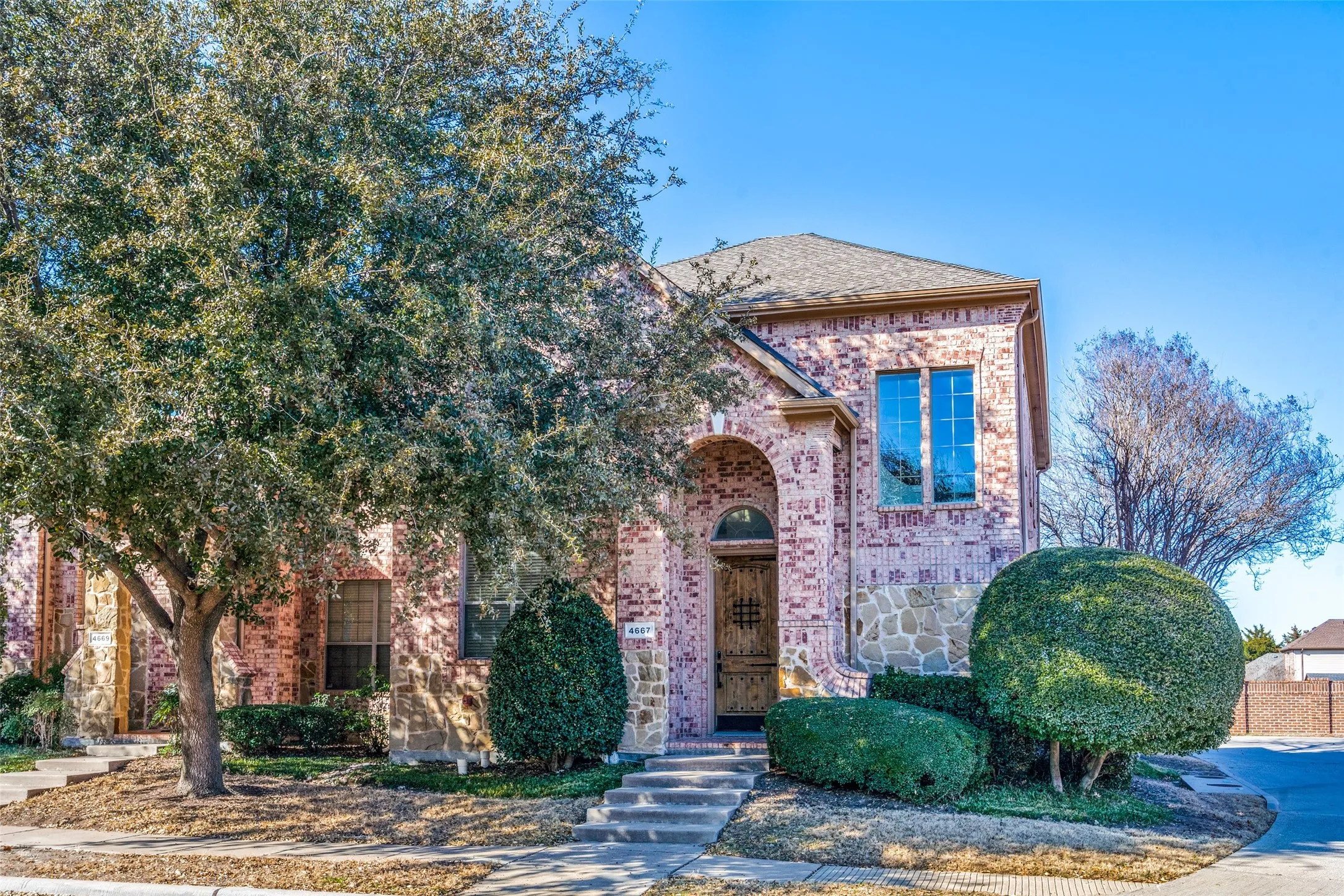 Townhouse For Rent in Collin County , 4667 Edith Street, Plano, Texas 75024, 3 Bedroom, 3 Bathroom, 2 Garage spaces, 2,319 Sqft, built in 2007, mls#21398694, Real Estate Agent in Plano, Homes For Rent in Collin county, Homes For Rent in Plano, Realtor in Plano Texas, Real Estate Brokerage Independent Realty Texas, Luminita Cordes Realtor