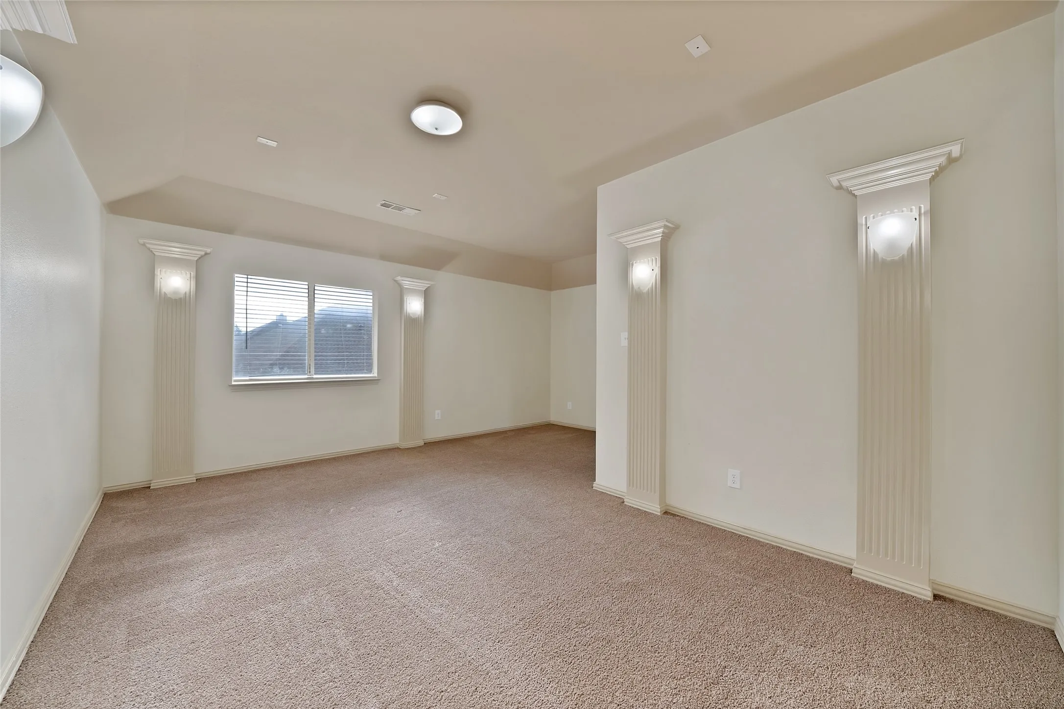 Single Family Residence For Rent in Dallas County , 903 Fieldstone Drive, Cedar Hill, Texas 75104, 4 Bedroom, 3 Bathroom, 2 Garage spaces, 3,162 Sqft, built in 2004, mls#21398373, Real Estate Agent in Cedar Hill, Homes For Rent in Dallas county, Homes For Rent in Cedar Hill, Realtor in Cedar Hill Texas, Real Estate Brokerage Independent Realty Texas, Luminita Cordes Realtor
