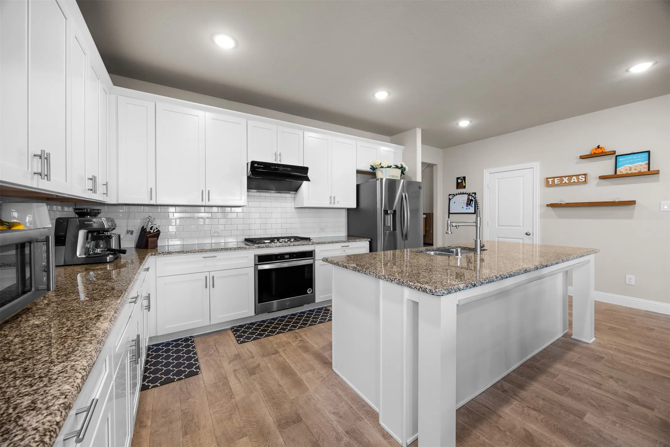 Kitchen 2