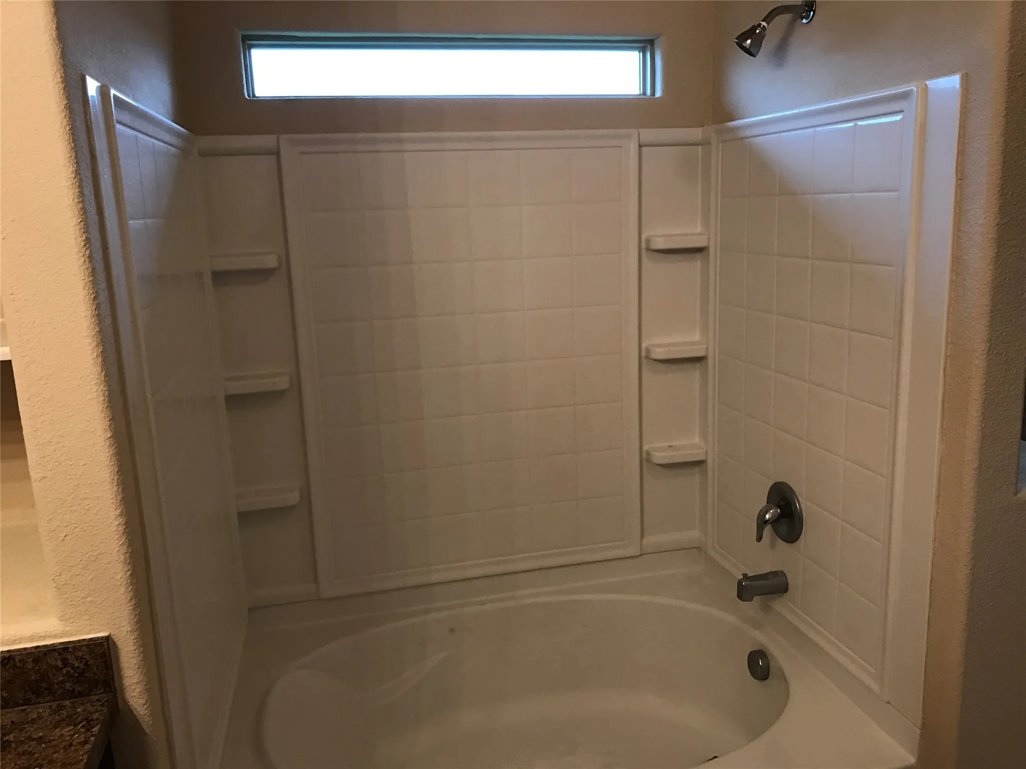 Single Family Residence For Rent in Parker County , 145 Bridlewood Street, Azle, Texas 76020, 4 Bedroom, 2 Bathroom, 2 Garage spaces, 1,832 Sqft, built in 2015, mls#21399372, Real Estate Agent in Azle, Homes For Rent in Parker county, Homes For Rent in Azle, Realtor in Azle Texas, Real Estate Brokerage Independent Realty Texas, Luminita Cordes Realtor