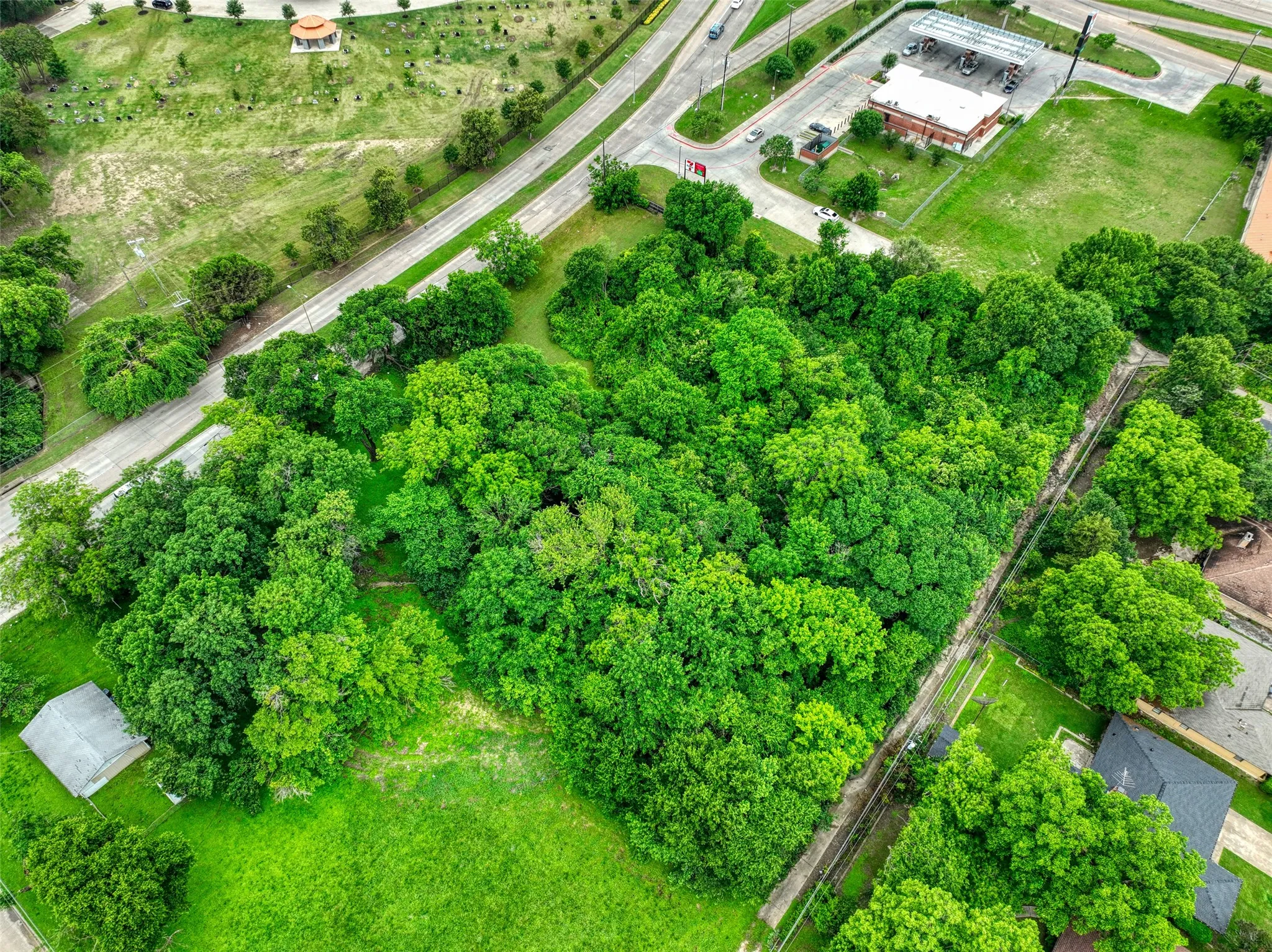 Unimproved Land For Sale in Dallas County , 225 E Laureland Road, Dallas, Texas 75241, 0, 0, Garage spaces, 0 Sqft, built in 0, mls#21399393, Real Estate Agent in Dallas, Homes For Sale in Dallas county, Homes For Sale in Dallas, Realtor in Dallas Texas, Real Estate Brokerage Independent Realty Texas, Luminita Cordes Realtor