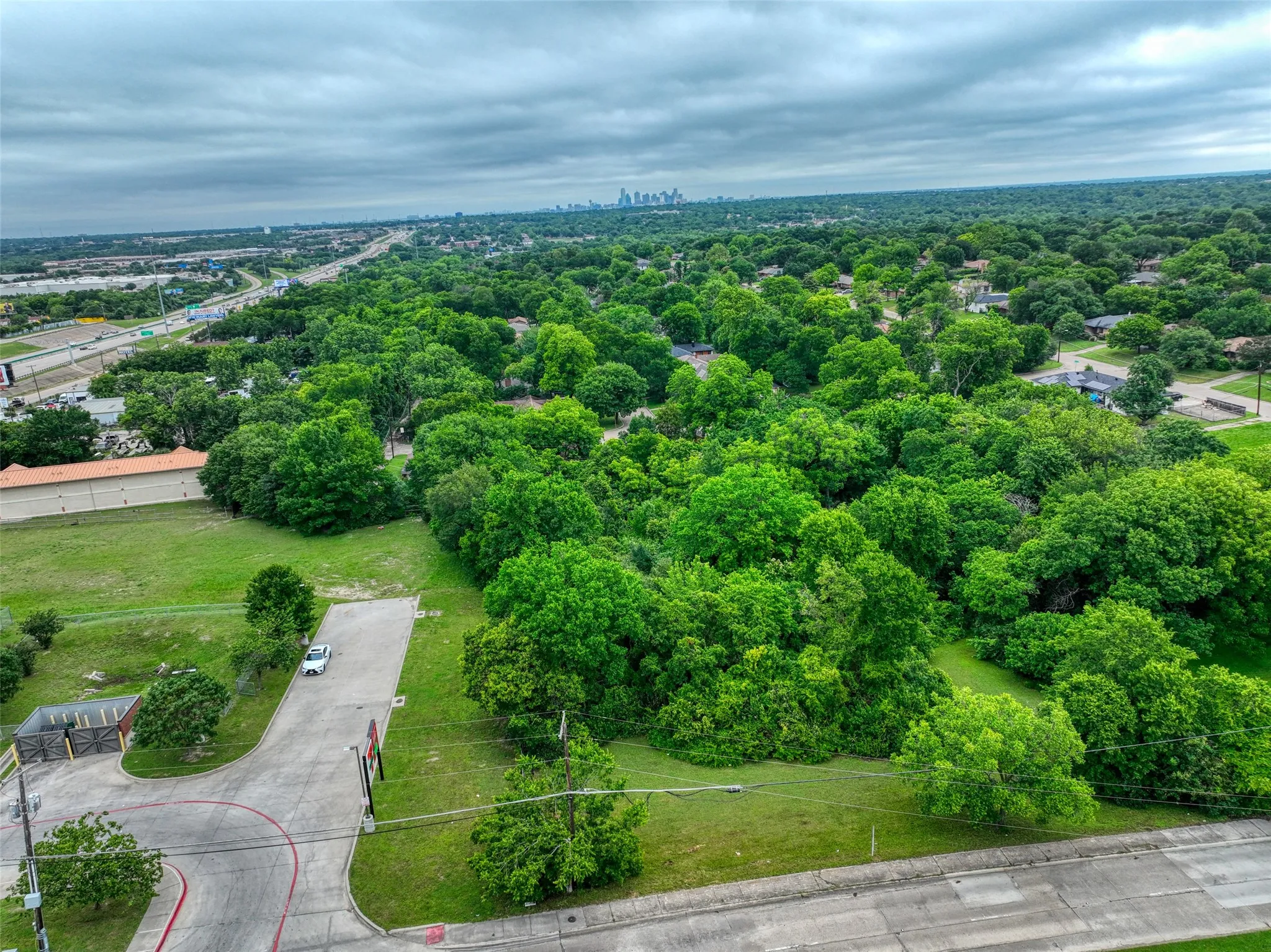 Unimproved Land For Sale in Dallas County , 225 E Laureland Road, Dallas, Texas 75241, 0, 0, Garage spaces, 0 Sqft, built in 0, mls#21399393, Real Estate Agent in Dallas, Homes For Sale in Dallas county, Homes For Sale in Dallas, Realtor in Dallas Texas, Real Estate Brokerage Independent Realty Texas, Luminita Cordes Realtor