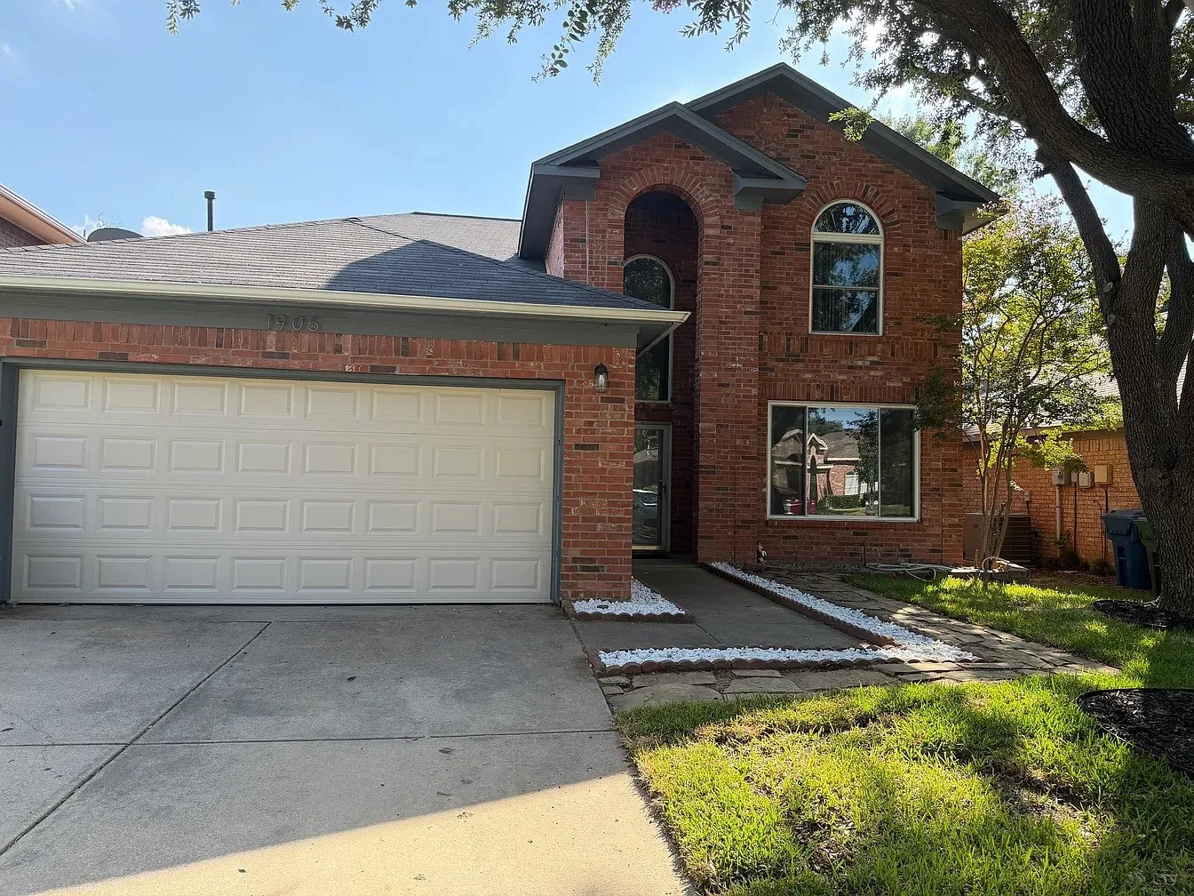 Single Family Residence For Sale in Denton County , 1905 Barrens Circle, Flower Mound, Texas 75028, 4 Bedroom, 3 Bathroom, 2 Garage spaces, 2,765 Sqft, built in 1995, mls#21399397, Real Estate Agent in Flower Mound, Homes For Sale in Denton county, Homes For Sale in Flower Mound, Realtor in Flower Mound Texas, Real Estate Brokerage Independent Realty Texas, Luminita Cordes Realtor