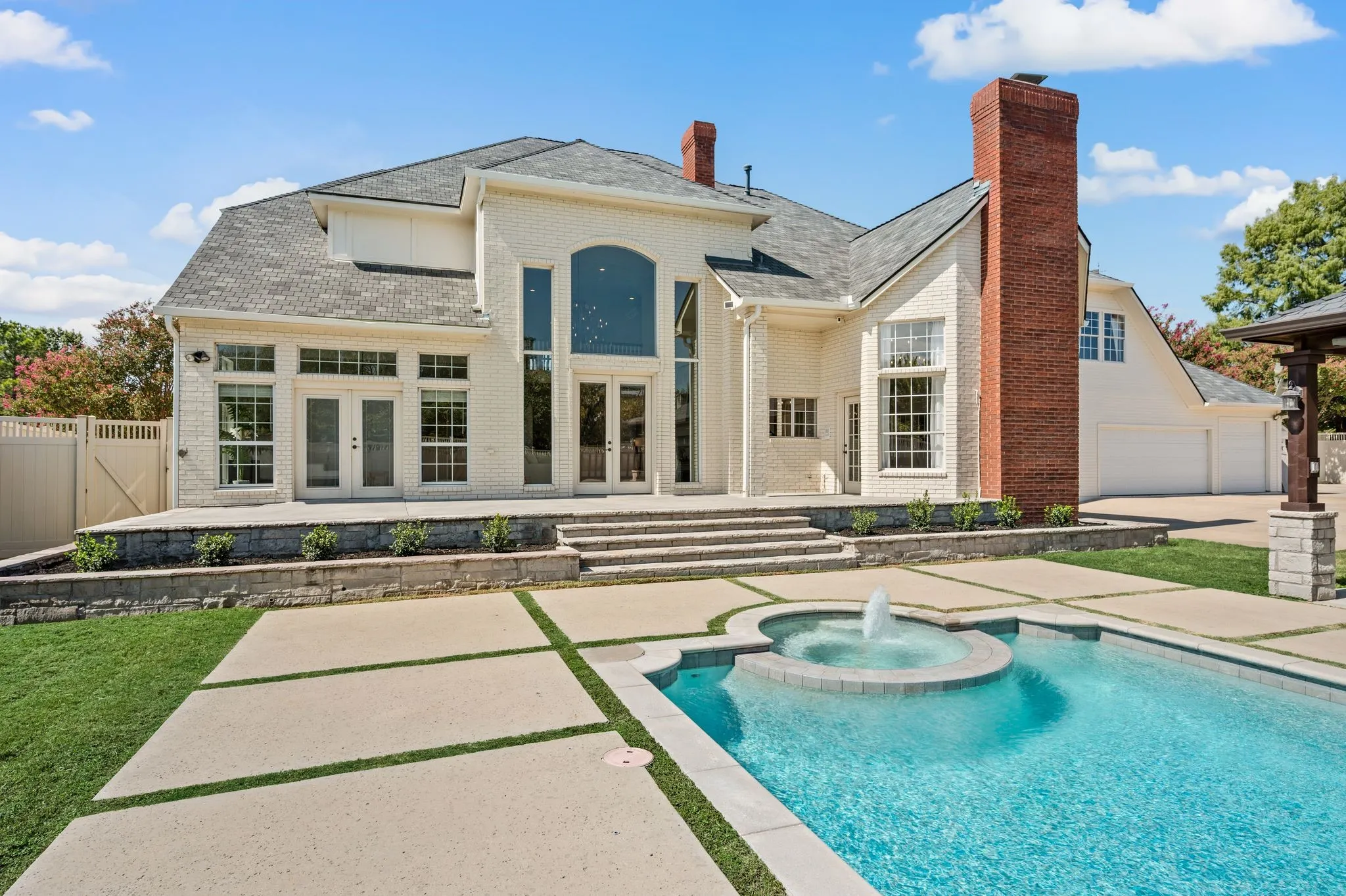 Single Family Residence For Sale in Tarrant County , 1849 Pearson Crossing, Keller, Texas 76248, 5 Bedroom, 6 Bathroom, 3 Garage spaces, 5,381 Sqft, built in 1988, mls#21397448, Real Estate Agent in Keller, Homes For Sale in Tarrant county, Homes For Sale in Keller, Realtor in Keller Texas, Real Estate Brokerage Independent Realty Texas, Luminita Cordes Realtor