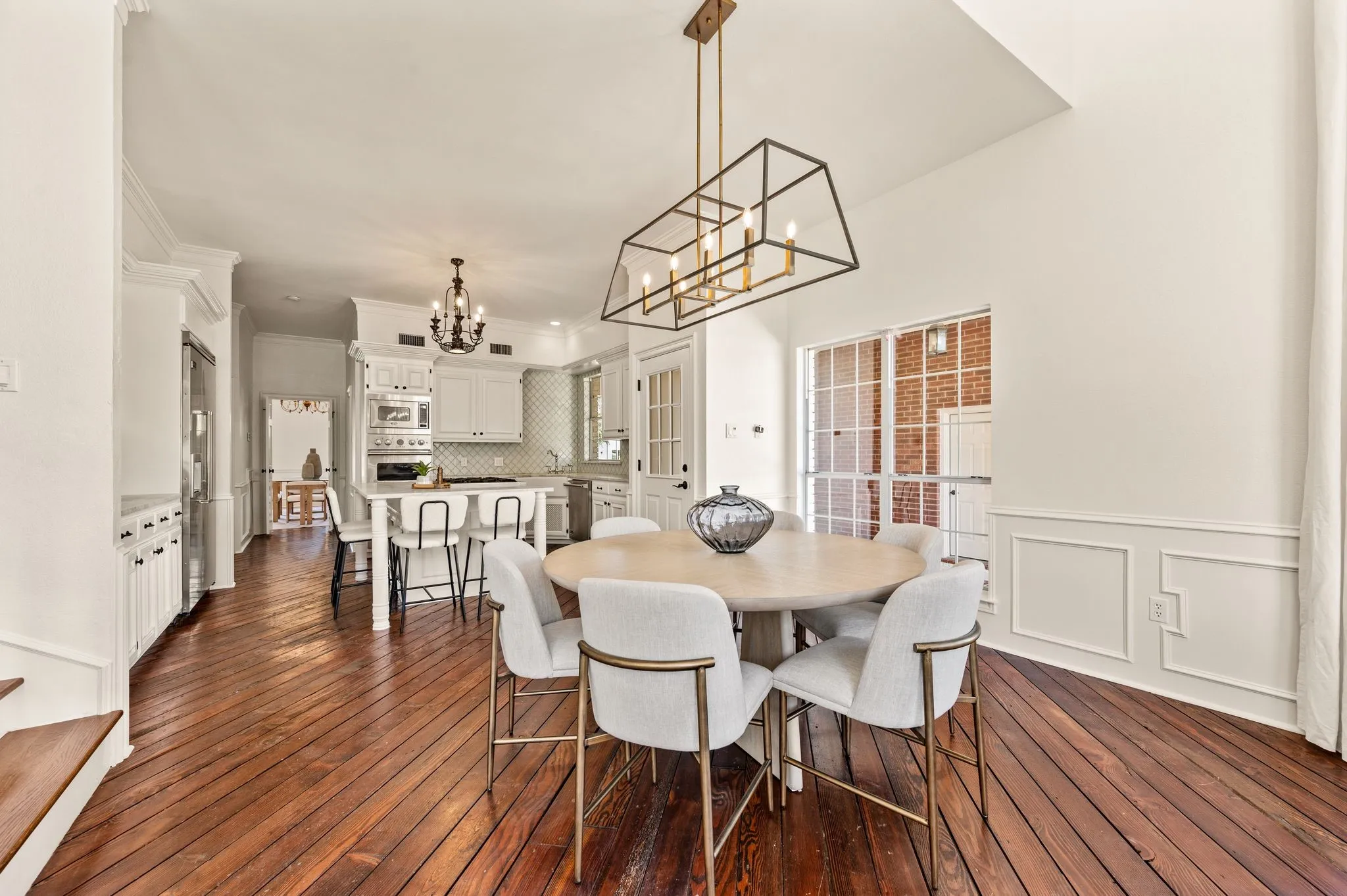 Single Family Residence For Sale in Tarrant County , 1849 Pearson Crossing, Keller, Texas 76248, 5 Bedroom, 6 Bathroom, 3 Garage spaces, 5,381 Sqft, built in 1988, mls#21397448, Real Estate Agent in Keller, Homes For Sale in Tarrant county, Homes For Sale in Keller, Realtor in Keller Texas, Real Estate Brokerage Independent Realty Texas, Luminita Cordes Realtor