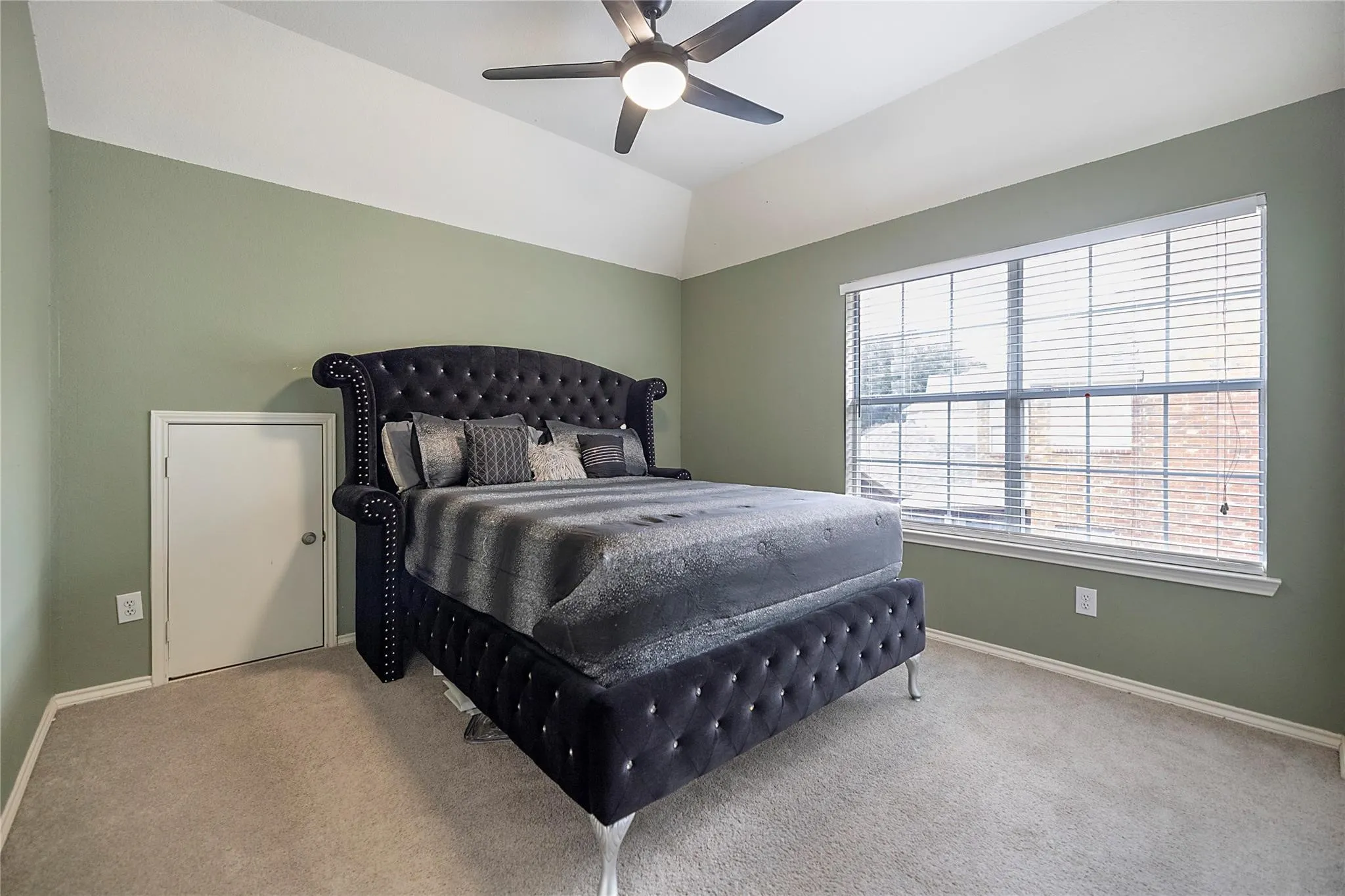Single Family Residence For Sale in Collin County , 508 Bel Air Drive, Allen, Texas 75013, 5 Bedroom, 3 Bathroom, 2 Garage spaces, 2,601 Sqft, built in 1993, mls#21399398, Real Estate Agent in Allen, Homes For Sale in Collin county, Homes For Sale in Allen, Realtor in Allen Texas, Real Estate Brokerage Independent Realty Texas, Luminita Cordes Realtor