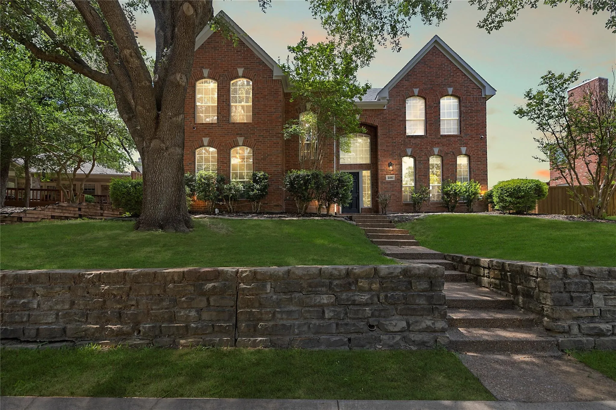 Single Family Residence For Sale in Collin County , 508 Bel Air Drive, Allen, Texas 75013, 5 Bedroom, 3 Bathroom, 2 Garage spaces, 2,601 Sqft, built in 1993, mls#21399398, Real Estate Agent in Allen, Homes For Sale in Collin county, Homes For Sale in Allen, Realtor in Allen Texas, Real Estate Brokerage Independent Realty Texas, Luminita Cordes Realtor