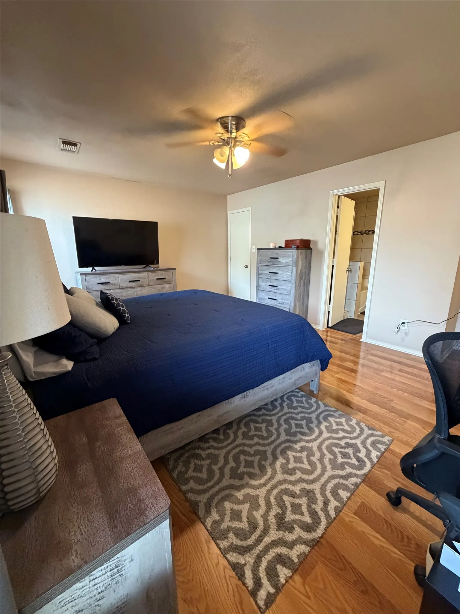 Single Family Residence For Sale in Dallas County , 1013 Wentwood Drive, De Soto, Texas 75115, 3 Bedroom, 2 Bathroom, 2 Garage spaces, 1,714 Sqft, built in 1994, mls#21399407, Real Estate Agent in De Soto, Homes For Sale in Dallas county, Homes For Sale in De Soto, Realtor in De Soto Texas, Real Estate Brokerage Independent Realty Texas, Luminita Cordes Realtor