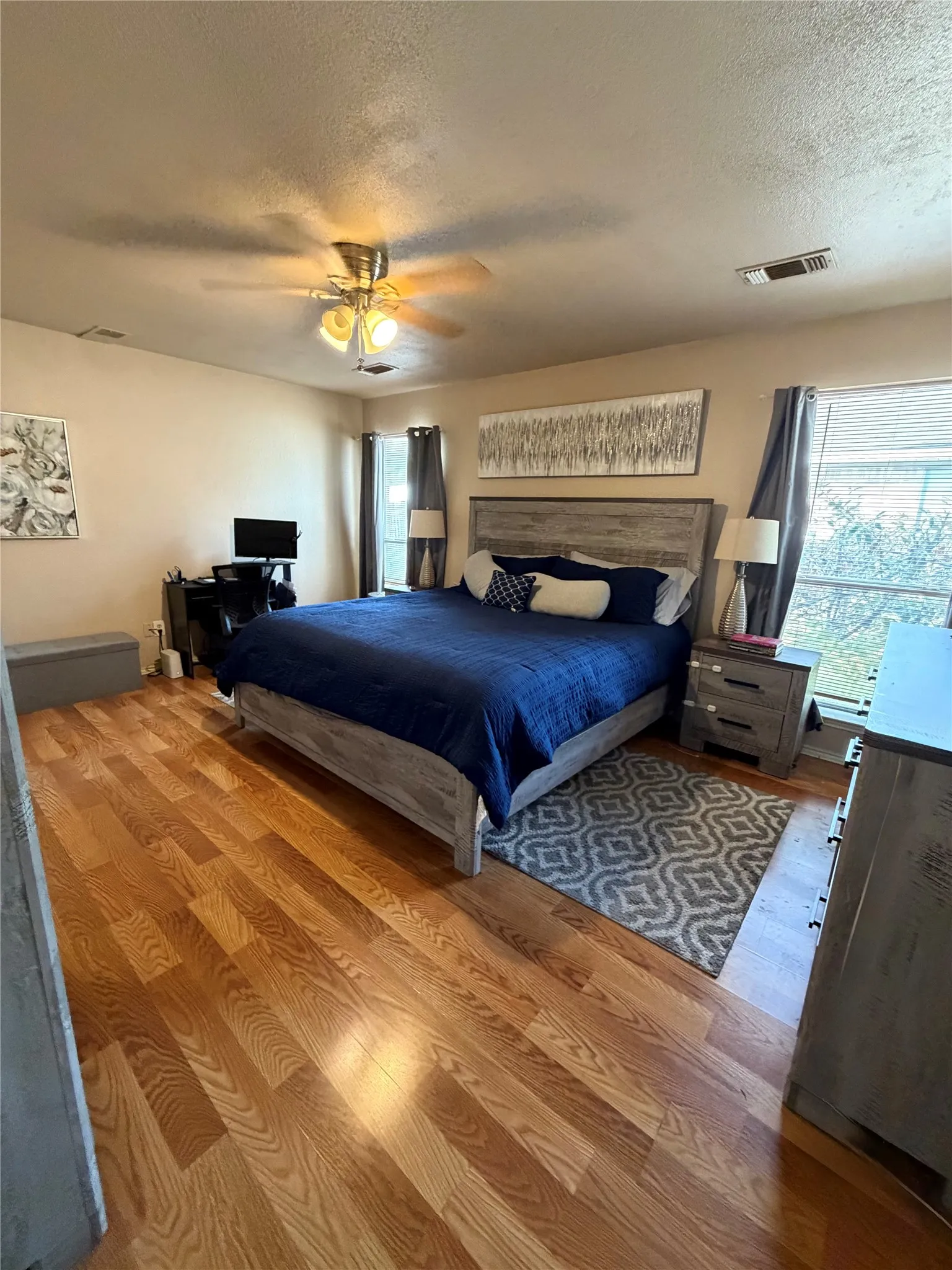 Single Family Residence For Sale in Dallas County , 1013 Wentwood Drive, De Soto, Texas 75115, 3 Bedroom, 2 Bathroom, 2 Garage spaces, 1,714 Sqft, built in 1994, mls#21399407, Real Estate Agent in De Soto, Homes For Sale in Dallas county, Homes For Sale in De Soto, Realtor in De Soto Texas, Real Estate Brokerage Independent Realty Texas, Luminita Cordes Realtor