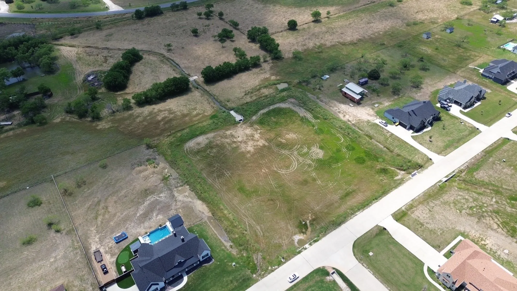 Unimproved Land For Sale in Ellis County , 00 Red Tail Road, Maypearl, Texas 76064, 0, 0, Garage spaces, 0 Sqft, built in 0, mls#21399418, Real Estate Agent in Maypearl, Homes For Sale in Ellis county, Homes For Sale in Maypearl, Realtor in Maypearl Texas, Real Estate Brokerage Independent Realty Texas, Luminita Cordes Realtor