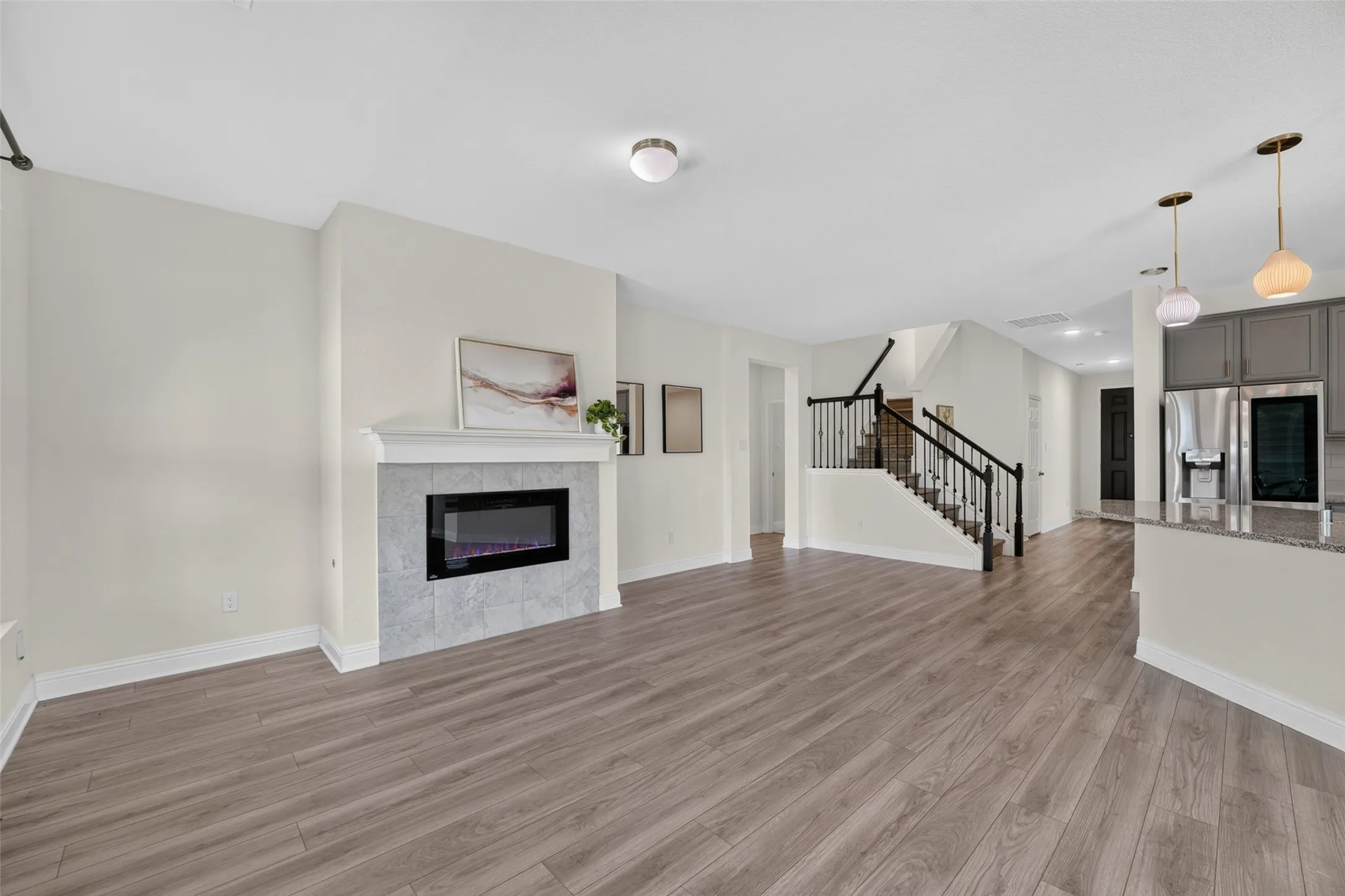 Single Family Residence For Rent in Denton County , 3404 Osage River Trail, Celina, Texas 75078, 4 Bedroom, 3 Bathroom, 2 Garage spaces, 2,577 Sqft, built in 2021, mls#21394590, Real Estate Agent in Celina, Homes For Rent in Denton county, Homes For Rent in Celina, Realtor in Celina Texas, Real Estate Brokerage Independent Realty Texas, Luminita Cordes Realtor