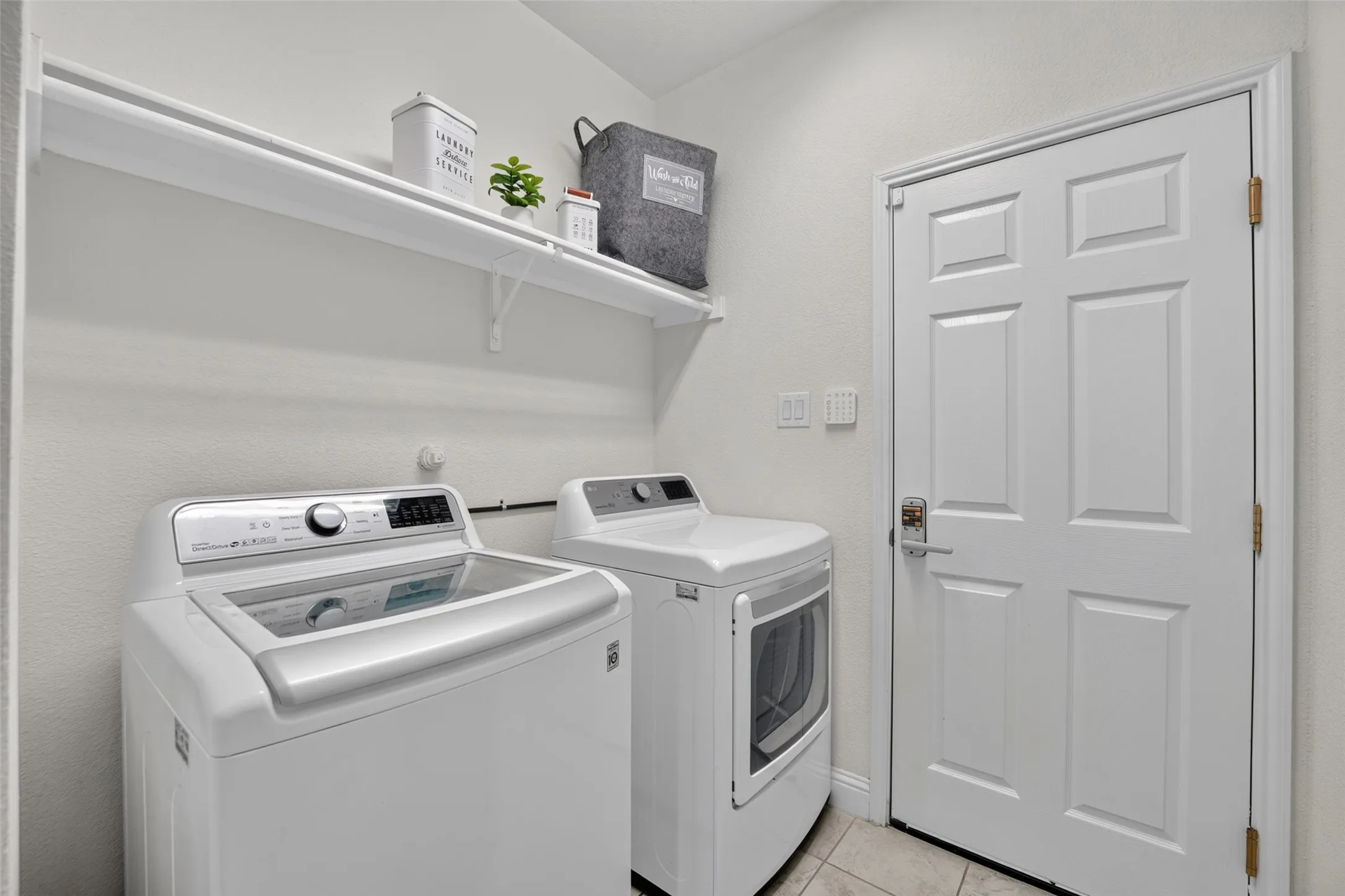 Single Family Residence For Rent in Denton County , 3404 Osage River Trail, Celina, Texas 75078, 4 Bedroom, 3 Bathroom, 2 Garage spaces, 2,577 Sqft, built in 2021, mls#21394590, Real Estate Agent in Celina, Homes For Rent in Denton county, Homes For Rent in Celina, Realtor in Celina Texas, Real Estate Brokerage Independent Realty Texas, Luminita Cordes Realtor