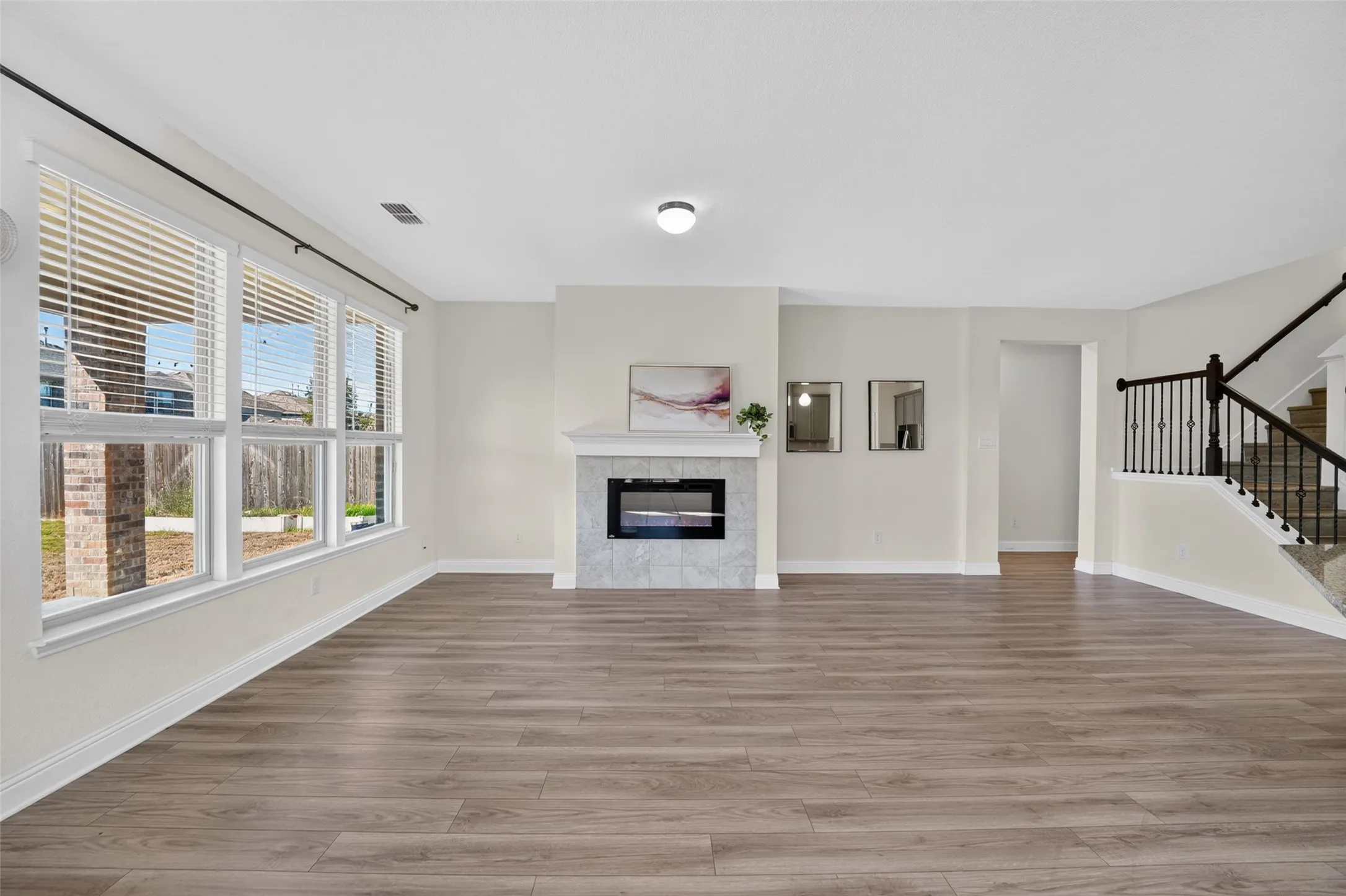Single Family Residence For Rent in Denton County , 3404 Osage River Trail, Celina, Texas 75078, 4 Bedroom, 3 Bathroom, 2 Garage spaces, 2,577 Sqft, built in 2021, mls#21394590, Real Estate Agent in Celina, Homes For Rent in Denton county, Homes For Rent in Celina, Realtor in Celina Texas, Real Estate Brokerage Independent Realty Texas, Luminita Cordes Realtor