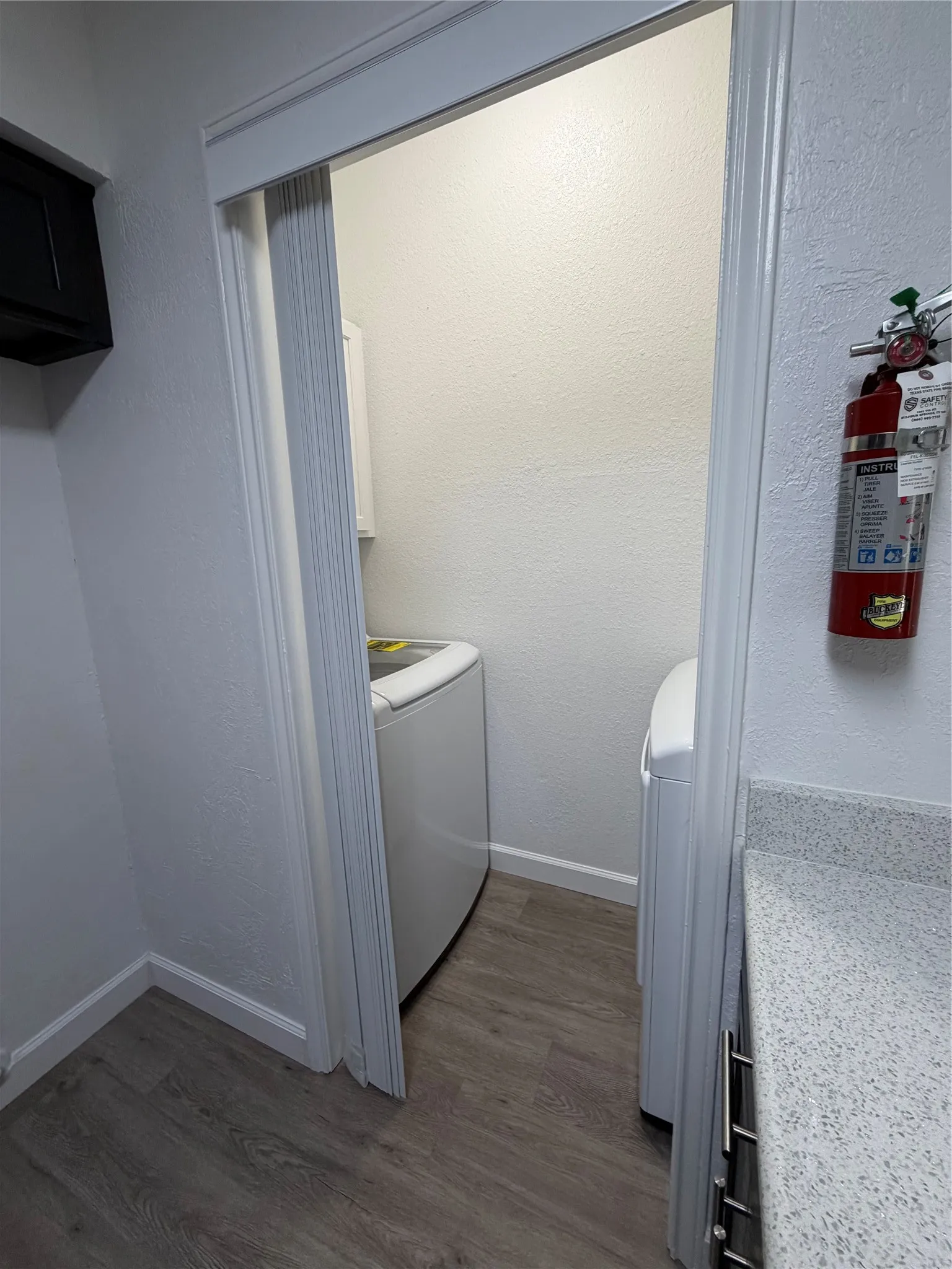 Condominium For Rent in Dallas County , 6760 Eastridge Drive 106, Dallas, Texas 75231, 1 Bedroom, 1 Bathroom, Garage spaces, 650 Sqft, built in 1986, mls#21399421, Real Estate Agent in Dallas, Homes For Rent in Dallas county, Homes For Rent in Dallas, Realtor in Dallas Texas, Real Estate Brokerage Independent Realty Texas, Luminita Cordes Realtor