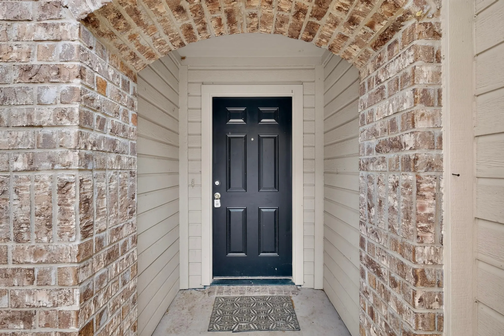 Single Family Residence For Sale in Dallas County , 2939 Saint Bernard Drive, Dallas, Texas 75233, 4 Bedroom, 2 Bathroom, 2 Garage spaces, 1,797 Sqft, built in 2016, mls#21399425, Real Estate Agent in Dallas, Homes For Sale in Dallas county, Homes For Sale in Dallas, Realtor in Dallas Texas, Real Estate Brokerage Independent Realty Texas, Luminita Cordes Realtor