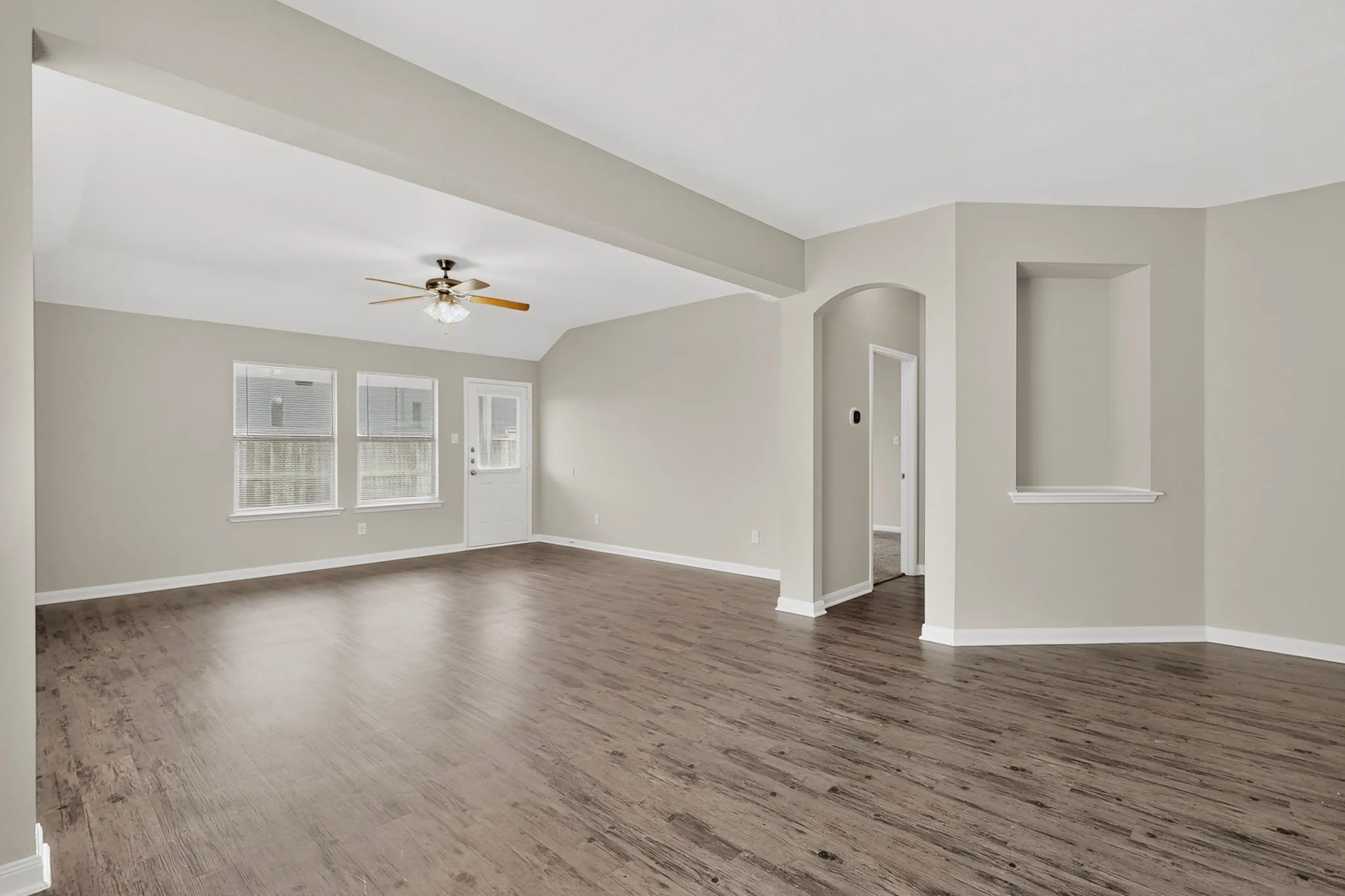 Single Family Residence For Sale in Dallas County , 2939 Saint Bernard Drive, Dallas, Texas 75233, 4 Bedroom, 2 Bathroom, 2 Garage spaces, 1,797 Sqft, built in 2016, mls#21399425, Real Estate Agent in Dallas, Homes For Sale in Dallas county, Homes For Sale in Dallas, Realtor in Dallas Texas, Real Estate Brokerage Independent Realty Texas, Luminita Cordes Realtor