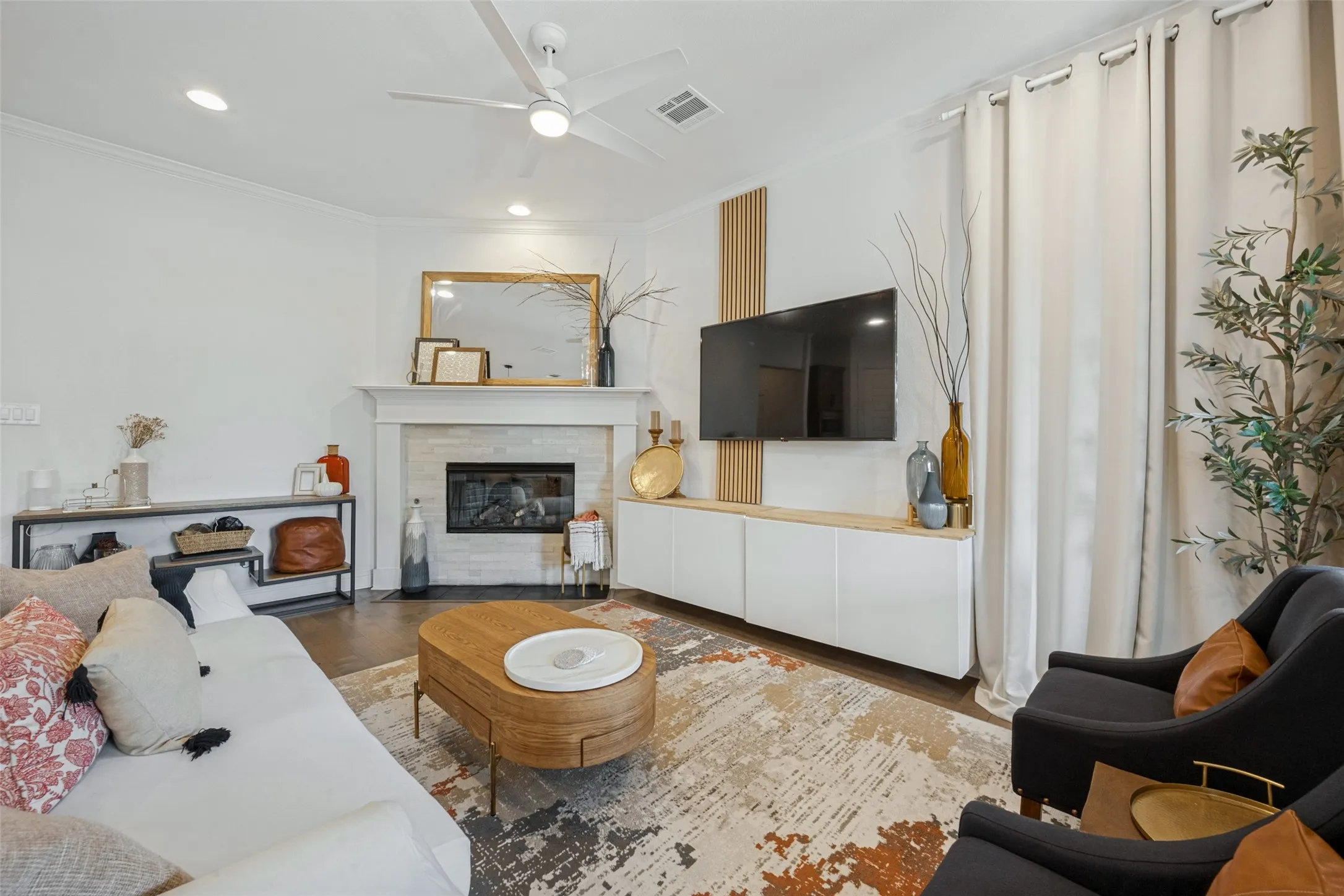 Single Family Residence For Sale in Johnson County , 1507 Evening Primrose, Mansfield, Texas 76063, 4 Bedroom, 3 Bathroom, 3 Garage spaces, 2,544 Sqft, built in 2023, mls#21399289, Real Estate Agent in Mansfield, Homes For Sale in Johnson county, Homes For Sale in Mansfield, Realtor in Mansfield Texas, Real Estate Brokerage Independent Realty Texas, Luminita Cordes Realtor