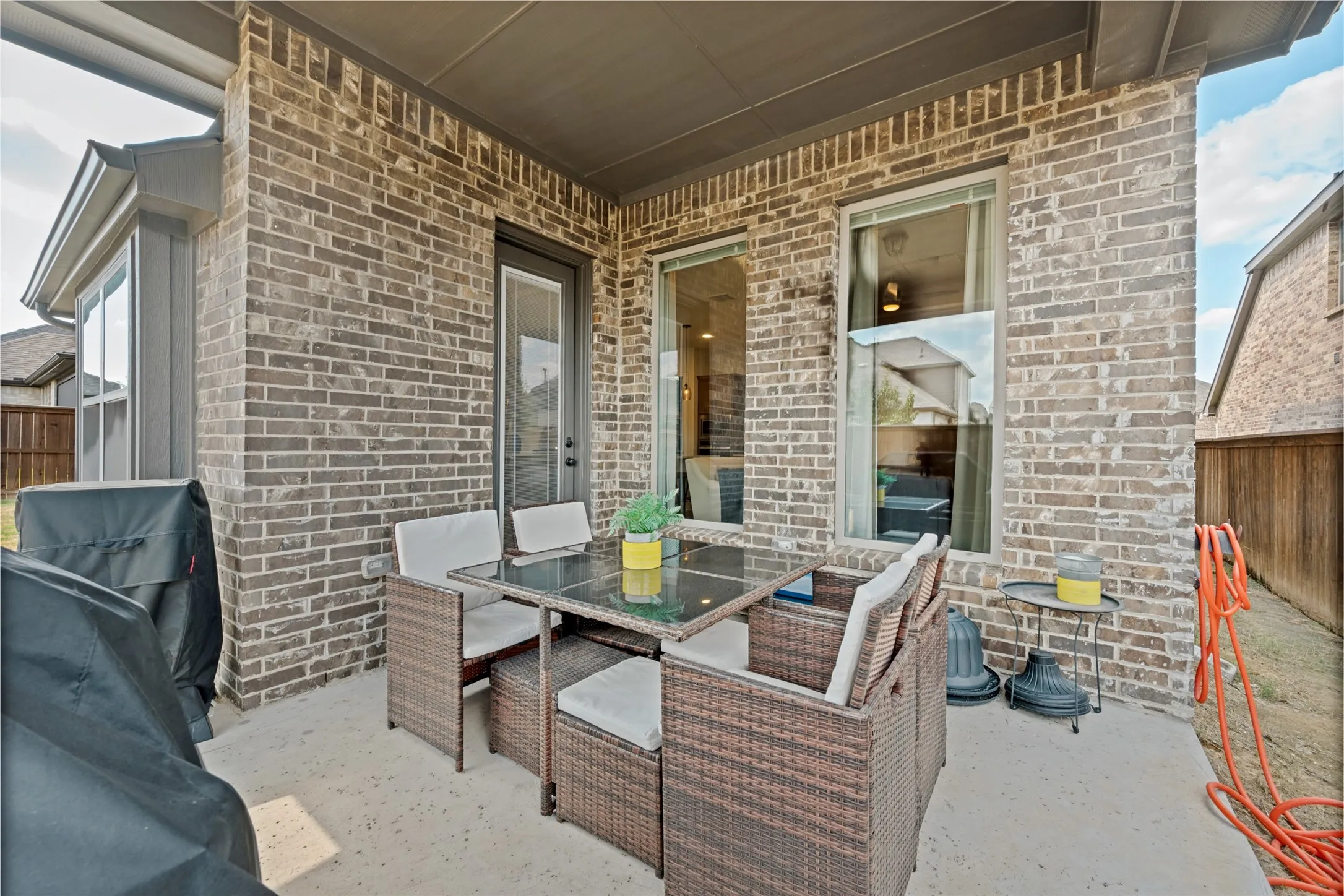 Single Family Residence For Sale in Johnson County , 1507 Evening Primrose, Mansfield, Texas 76063, 4 Bedroom, 3 Bathroom, 3 Garage spaces, 2,544 Sqft, built in 2023, mls#21399289, Real Estate Agent in Mansfield, Homes For Sale in Johnson county, Homes For Sale in Mansfield, Realtor in Mansfield Texas, Real Estate Brokerage Independent Realty Texas, Luminita Cordes Realtor