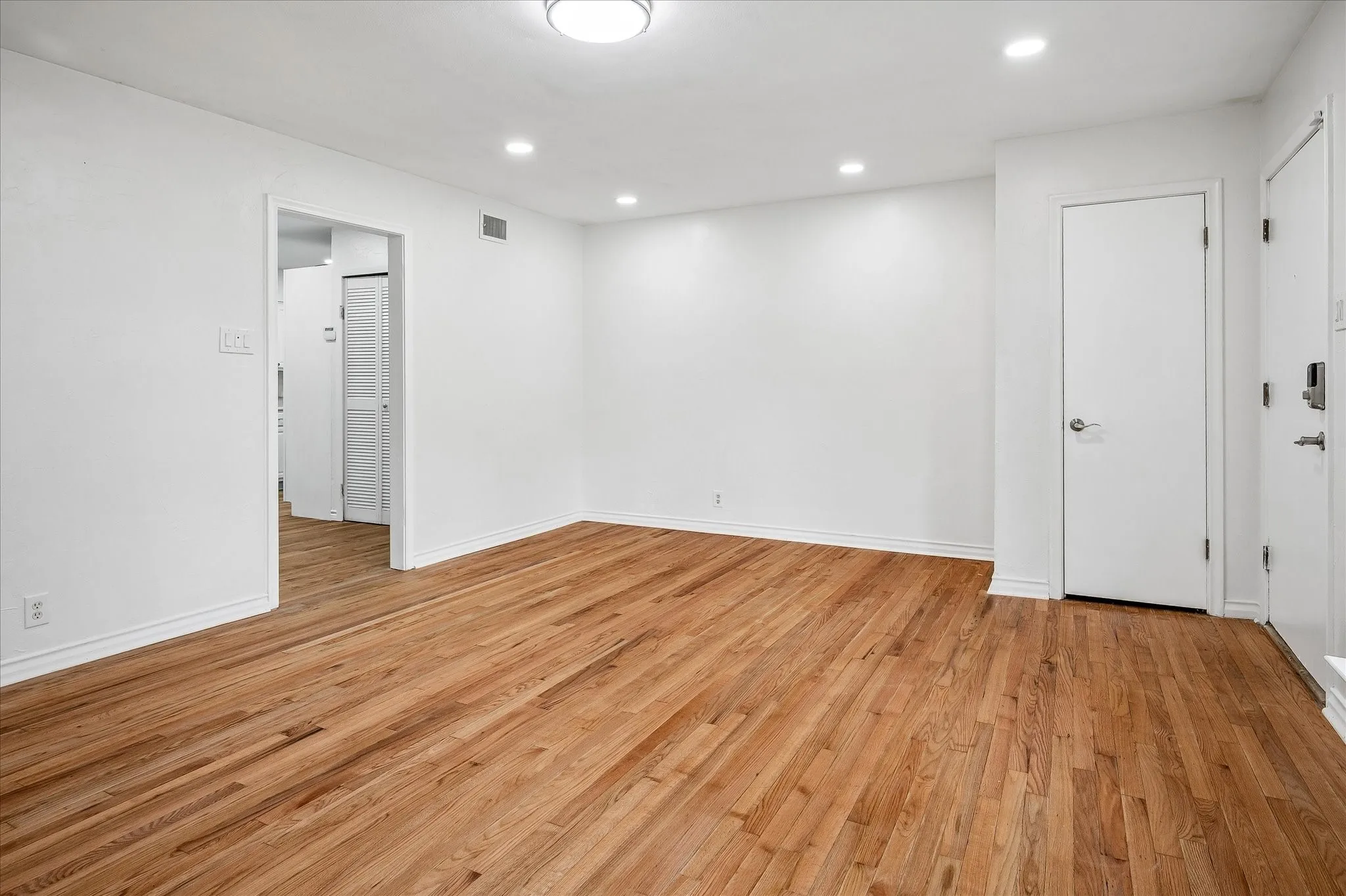 Quick access to kitchen from dining-living area.