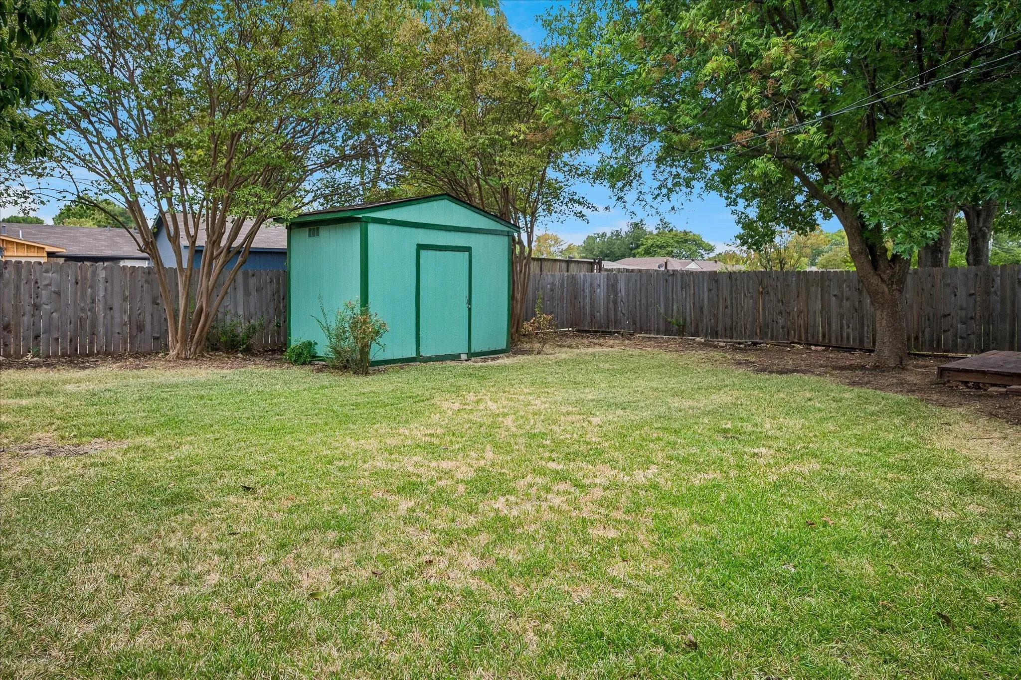Cute storage building for all the extra stuff.