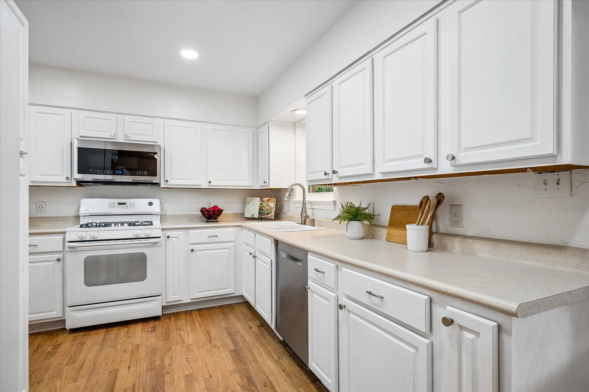 Tons of counter space make meal prep a breeze.