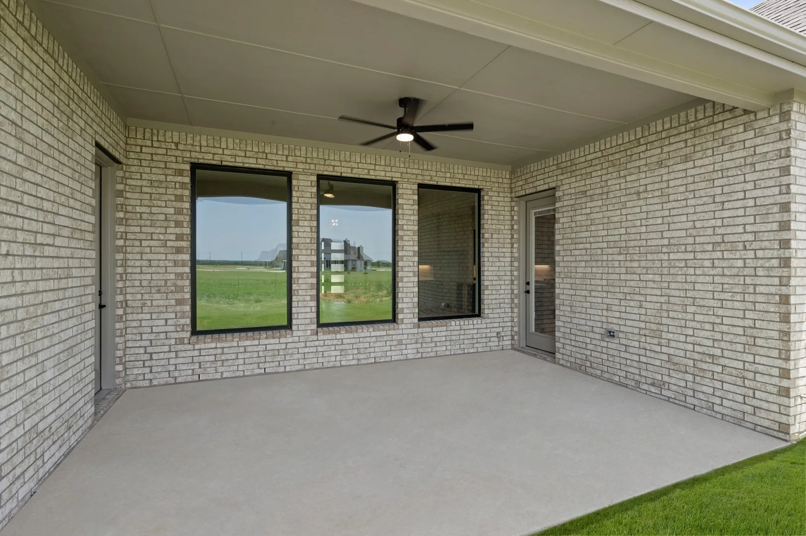 Single Family Residence For Sale in Ellis County , 6451 Cedar Elm Road, Midlothian, Texas 76065, 4 Bedroom, 3 Bathroom, 3 Garage spaces, 3,195 Sqft, built in 2026, mls#21399390, Real Estate Agent in Midlothian, Homes For Sale in Ellis county, Homes For Sale in Midlothian, Realtor in Midlothian Texas, Real Estate Brokerage Independent Realty Texas, Luminita Cordes Realtor