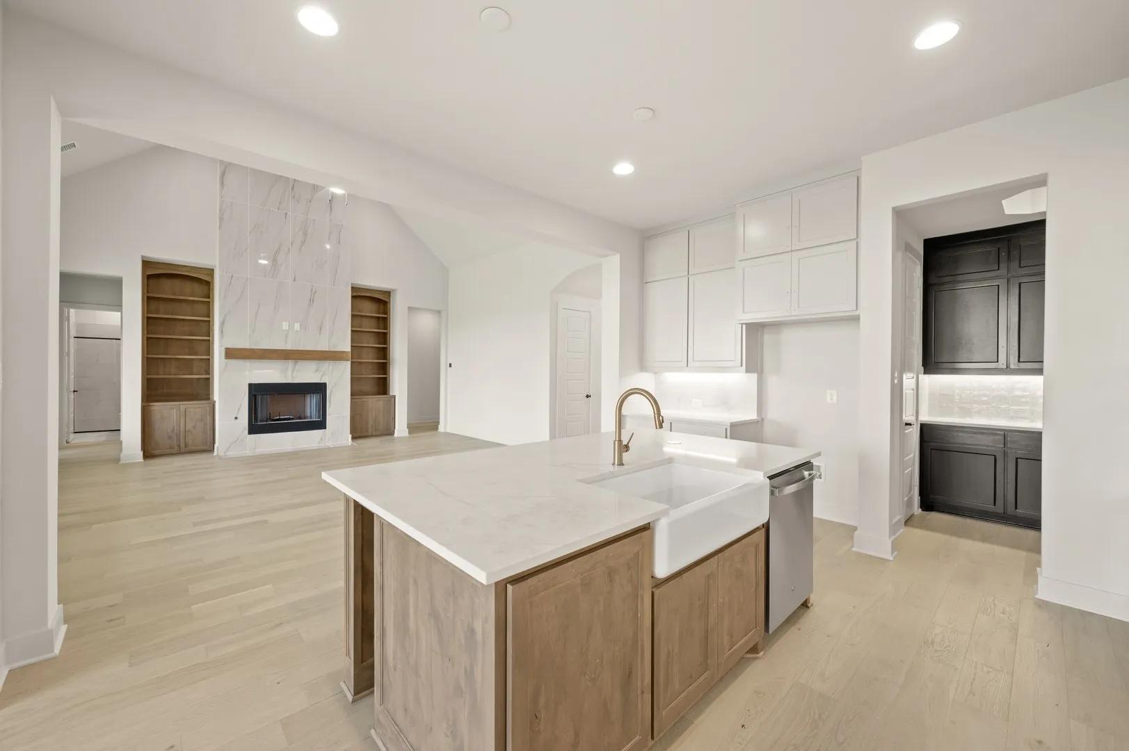 Single Family Residence For Sale in Ellis County , 6451 Cedar Elm Road, Midlothian, Texas 76065, 4 Bedroom, 3 Bathroom, 3 Garage spaces, 3,195 Sqft, built in 2026, mls#21399390, Real Estate Agent in Midlothian, Homes For Sale in Ellis county, Homes For Sale in Midlothian, Realtor in Midlothian Texas, Real Estate Brokerage Independent Realty Texas, Luminita Cordes Realtor