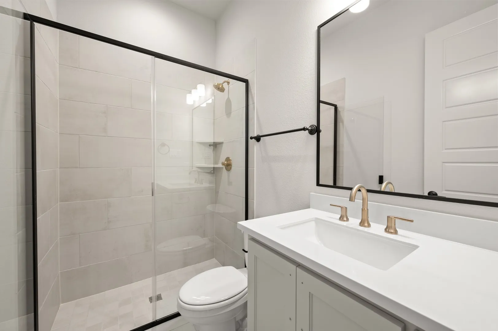 Single Family Residence For Sale in Ellis County , 6451 Cedar Elm Road, Midlothian, Texas 76065, 4 Bedroom, 3 Bathroom, 3 Garage spaces, 3,195 Sqft, built in 2026, mls#21399390, Real Estate Agent in Midlothian, Homes For Sale in Ellis county, Homes For Sale in Midlothian, Realtor in Midlothian Texas, Real Estate Brokerage Independent Realty Texas, Luminita Cordes Realtor