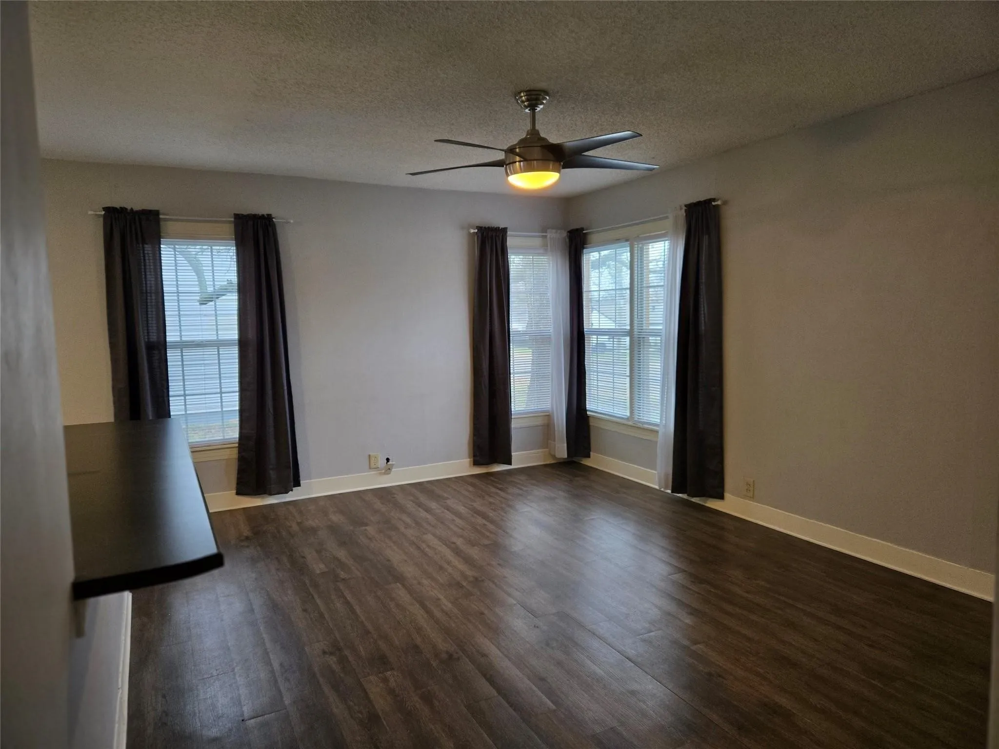 Single Family Residence For Rent in Parker County , 714 Jackson Street, Weatherford, Texas 76086, 2 Bedroom, 1 Bathroom, 1 Garage spaces, 790 Sqft, built in 0, mls#21397229, Real Estate Agent in Weatherford, Homes For Rent in Parker county, Homes For Rent in Weatherford, Realtor in Weatherford Texas, Real Estate Brokerage Independent Realty Texas, Luminita Cordes Realtor