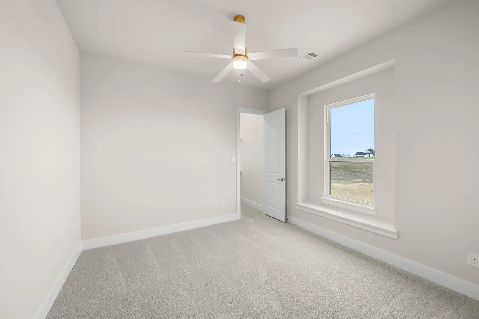Single Family Residence For Sale in Ellis County , 151 Talpin Lane, Venus, Texas 76084, 4 Bedroom, 3 Bathroom, 3 Garage spaces, 3,095 Sqft, built in 2025, mls#21399222, Real Estate Agent in Venus, Homes For Sale in Ellis county, Homes For Sale in Venus, Realtor in Venus Texas, Real Estate Brokerage Independent Realty Texas, Luminita Cordes Realtor