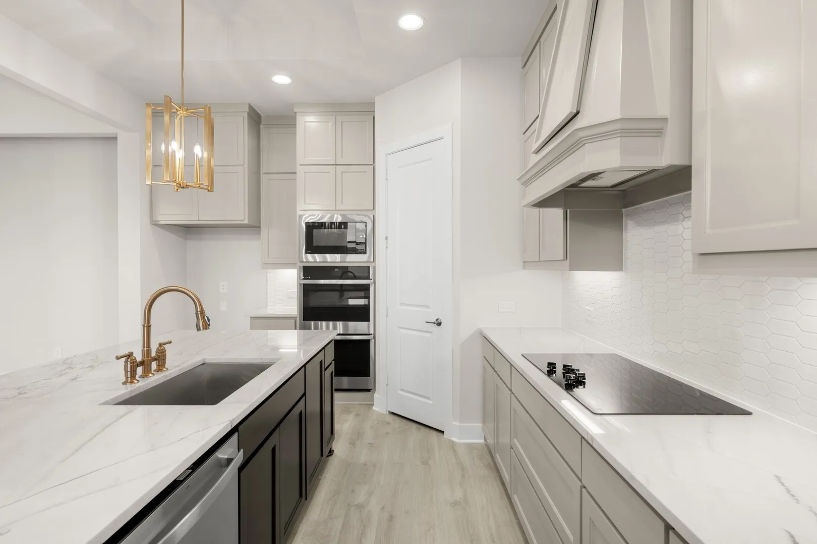 Single Family Residence For Sale in Ellis County , 151 Talpin Lane, Venus, Texas 76084, 4 Bedroom, 3 Bathroom, 3 Garage spaces, 3,095 Sqft, built in 2025, mls#21399222, Real Estate Agent in Venus, Homes For Sale in Ellis county, Homes For Sale in Venus, Realtor in Venus Texas, Real Estate Brokerage Independent Realty Texas, Luminita Cordes Realtor