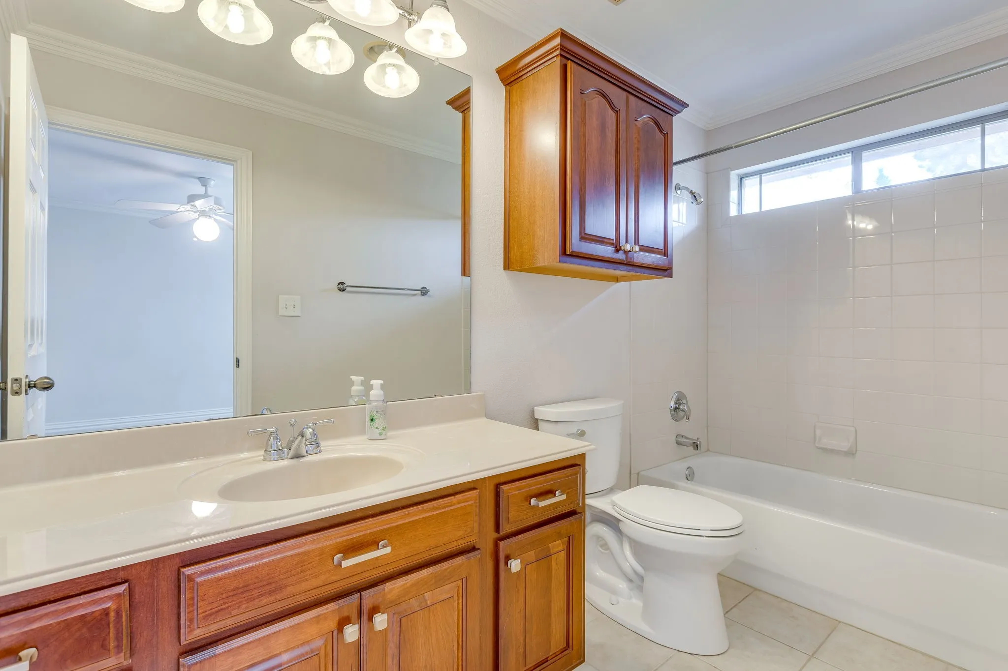 Single Family Residence For Sale in Johnson County , 2620 Glen Ranch Drive, Burleson, Texas 76028, 4 Bedroom, 4 Bathroom, 3 Garage spaces, 3,910 Sqft, built in 2003, mls#21395267, Real Estate Agent in Burleson, Homes For Sale in Johnson county, Homes For Sale in Burleson, Realtor in Burleson Texas, Real Estate Brokerage Independent Realty Texas, Luminita Cordes Realtor