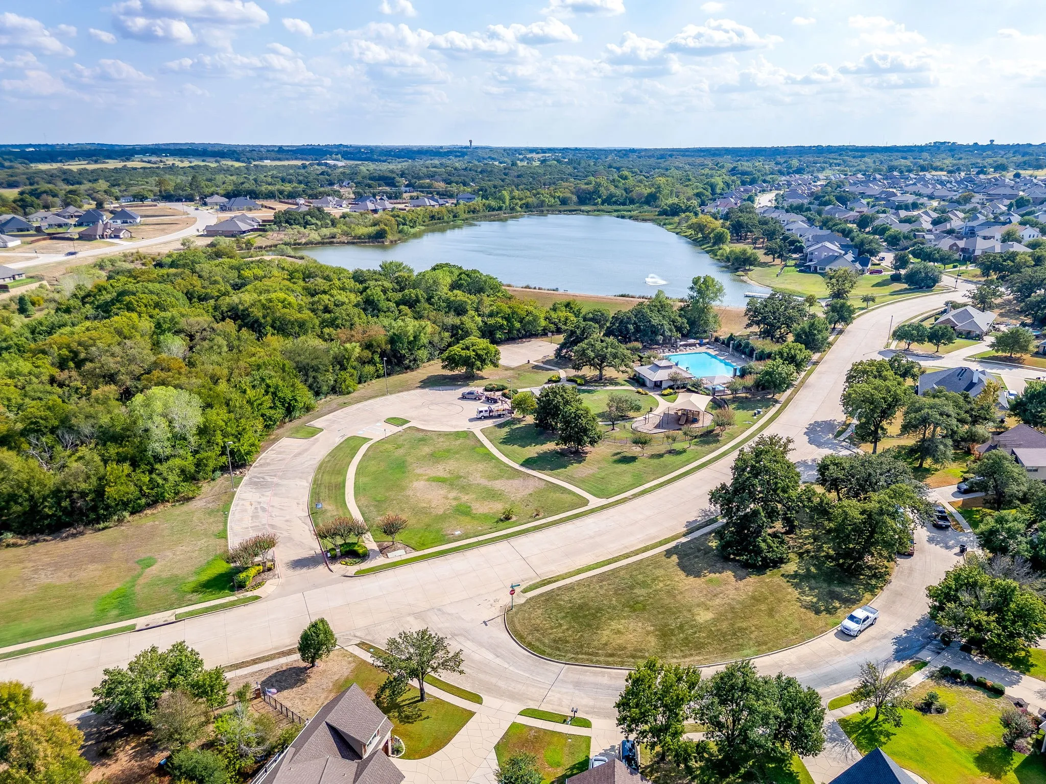 Single Family Residence For Sale in Johnson County , 2620 Glen Ranch Drive, Burleson, Texas 76028, 4 Bedroom, 4 Bathroom, 3 Garage spaces, 3,910 Sqft, built in 2003, mls#21395267, Real Estate Agent in Burleson, Homes For Sale in Johnson county, Homes For Sale in Burleson, Realtor in Burleson Texas, Real Estate Brokerage Independent Realty Texas, Luminita Cordes Realtor