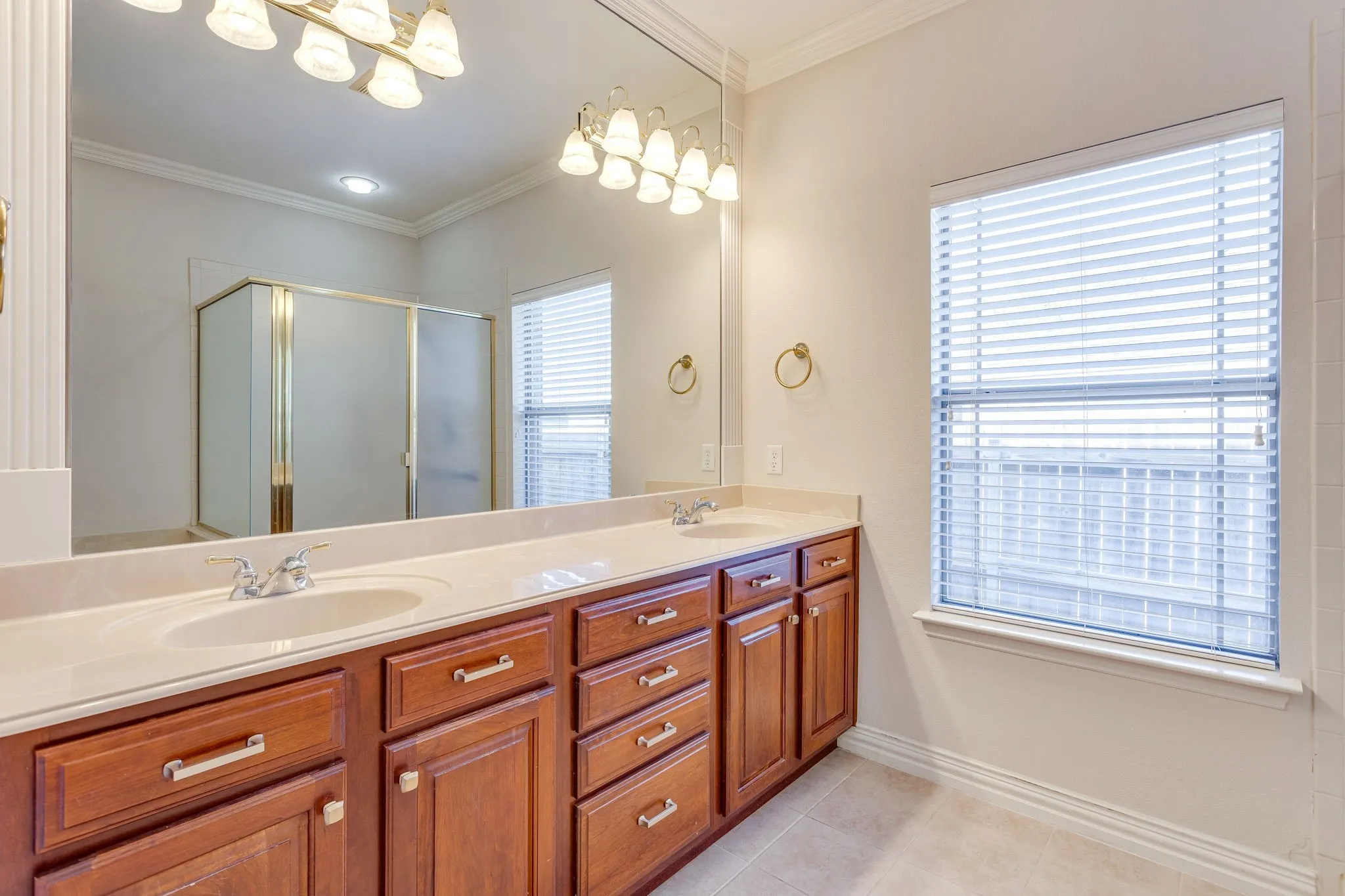 Single Family Residence For Sale in Johnson County , 2620 Glen Ranch Drive, Burleson, Texas 76028, 4 Bedroom, 4 Bathroom, 3 Garage spaces, 3,910 Sqft, built in 2003, mls#21395267, Real Estate Agent in Burleson, Homes For Sale in Johnson county, Homes For Sale in Burleson, Realtor in Burleson Texas, Real Estate Brokerage Independent Realty Texas, Luminita Cordes Realtor